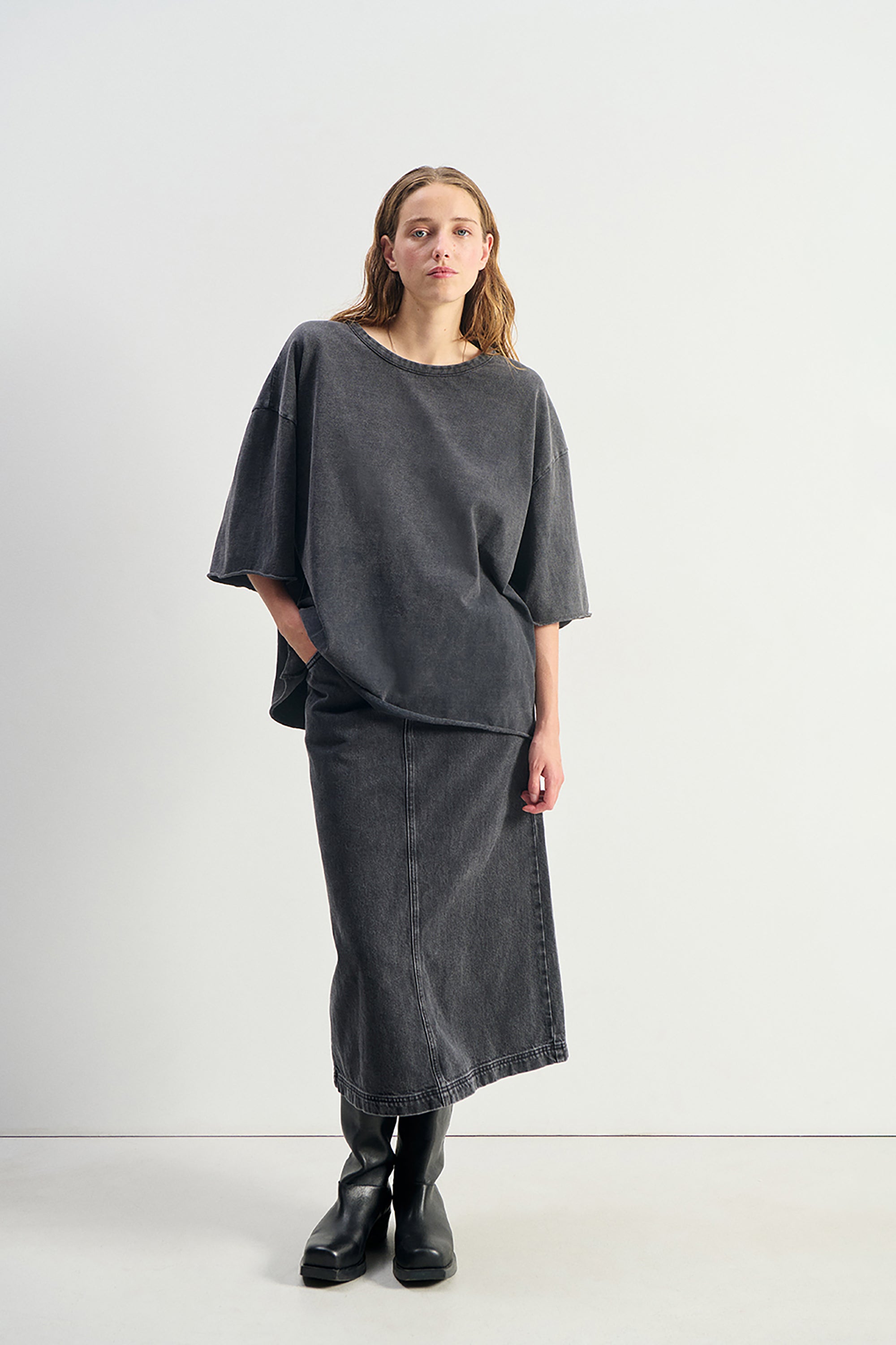 Afoma Long T-Shirt - Vintage Darkness
