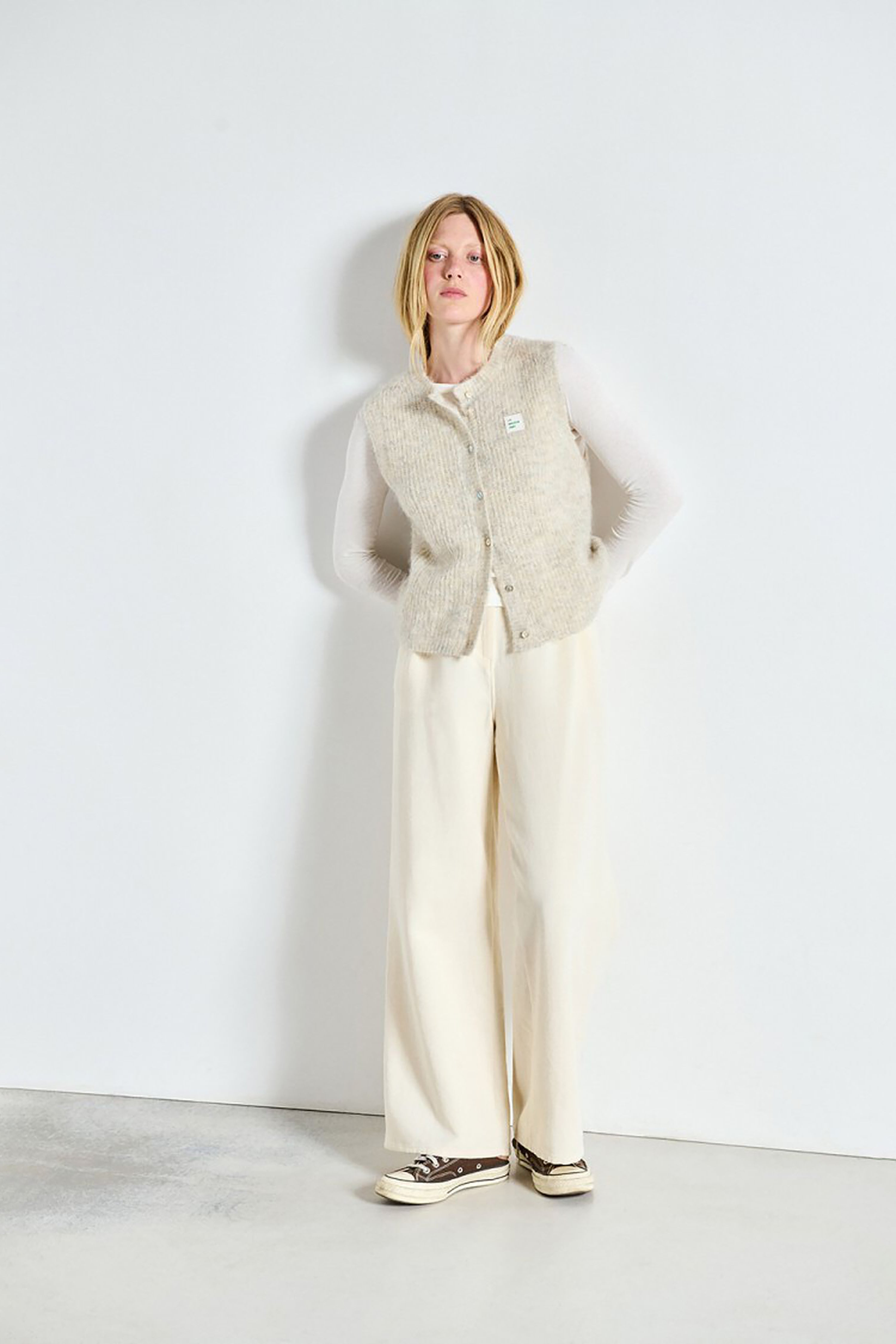 East Sleeveless Cardigan - Powder Snow Melange