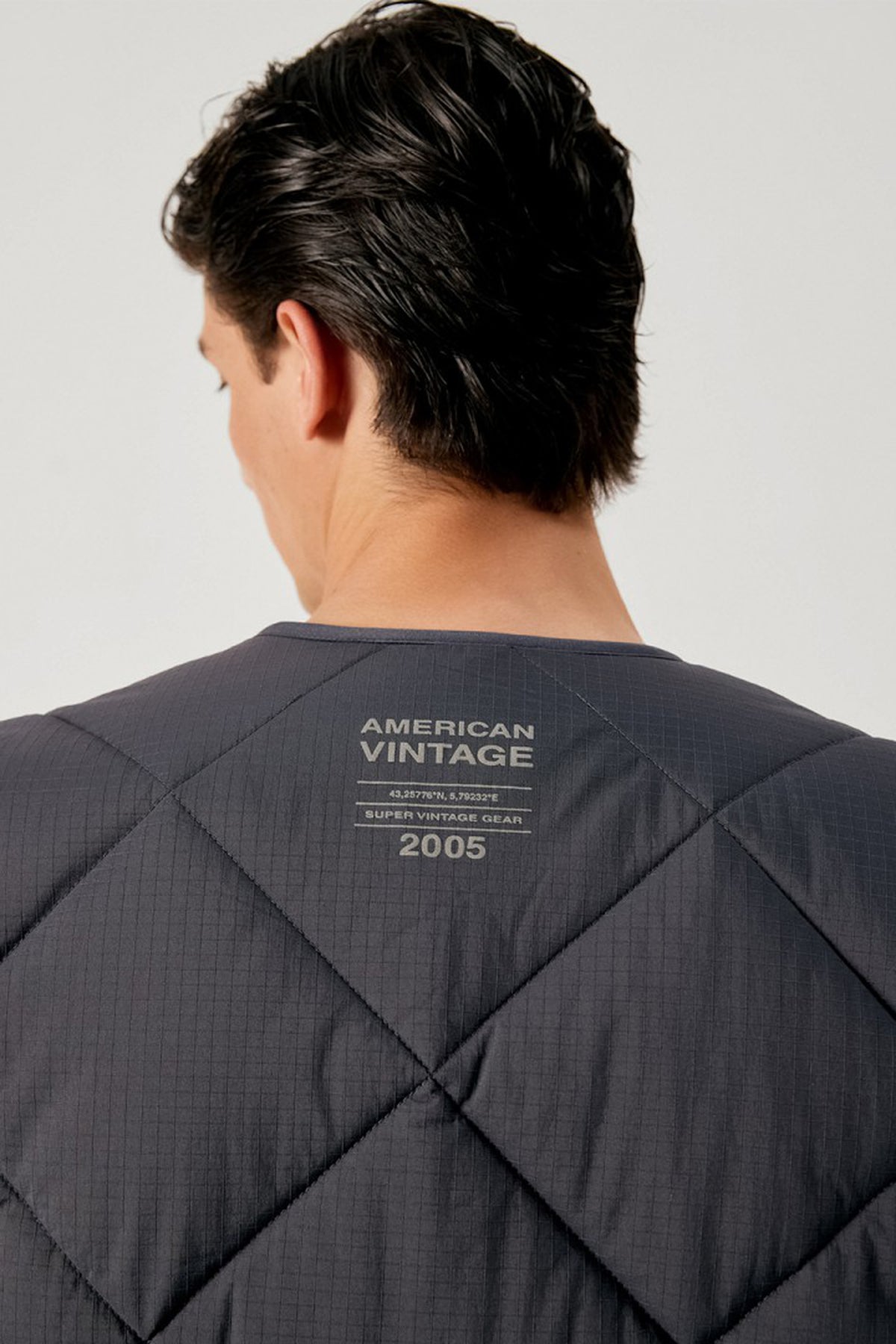 Men's Yupibam Gilet - Carbon