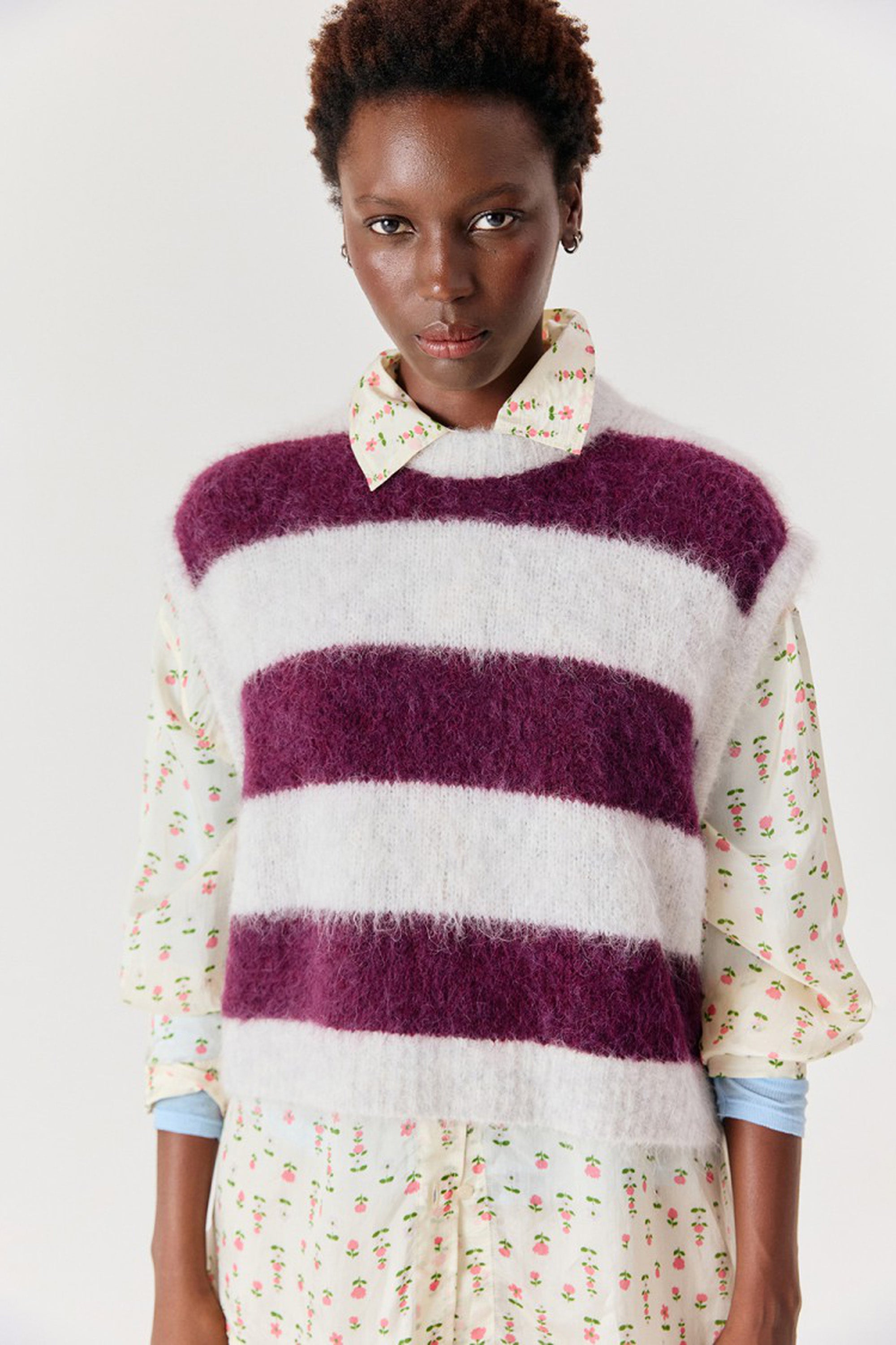 Niby Sleeveless Jumper - Cranberry Stripes
