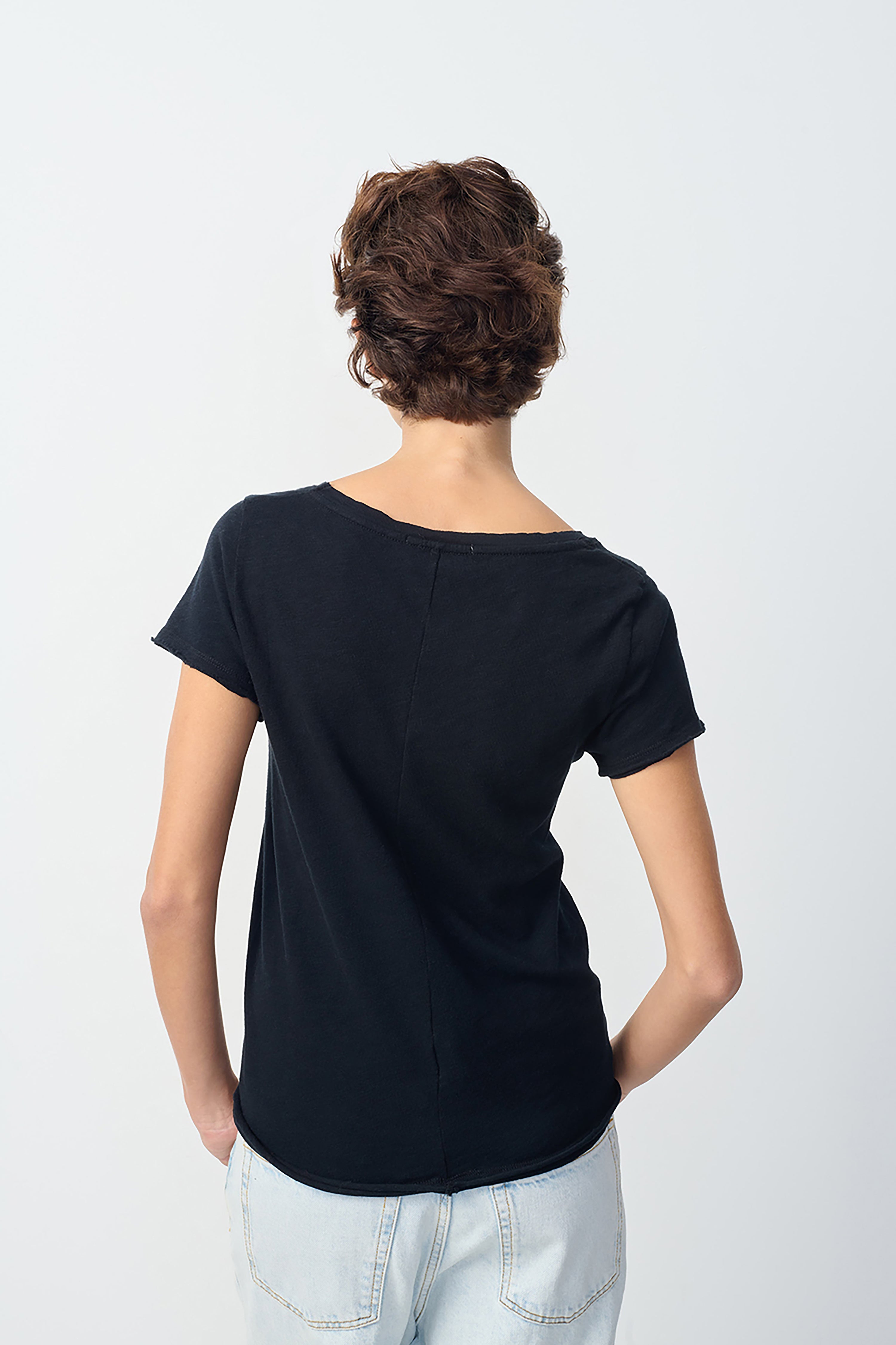 Sonoma V-Neck T-Shirt - Black