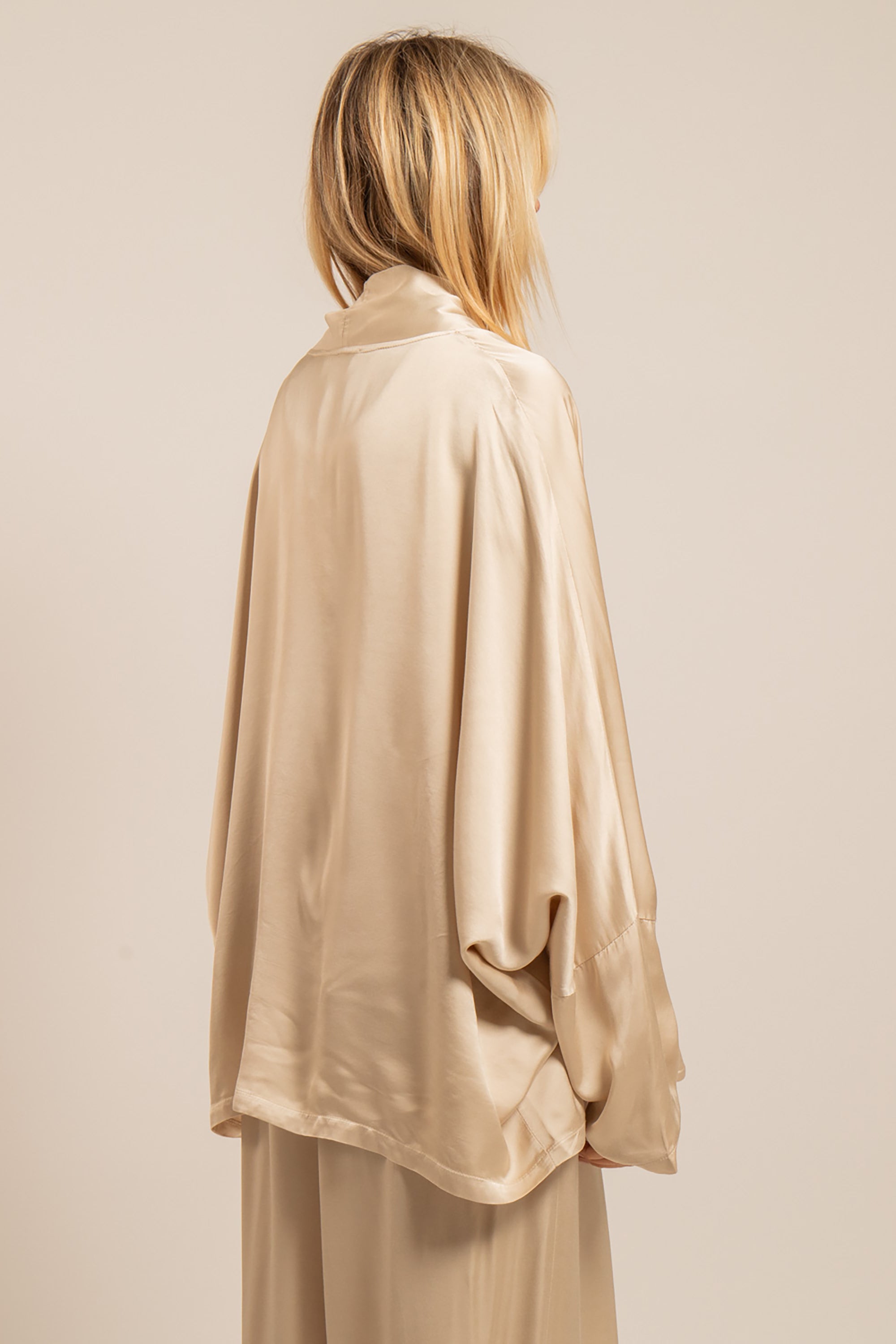 Chicago Silky Kimono Jacket - Sable
