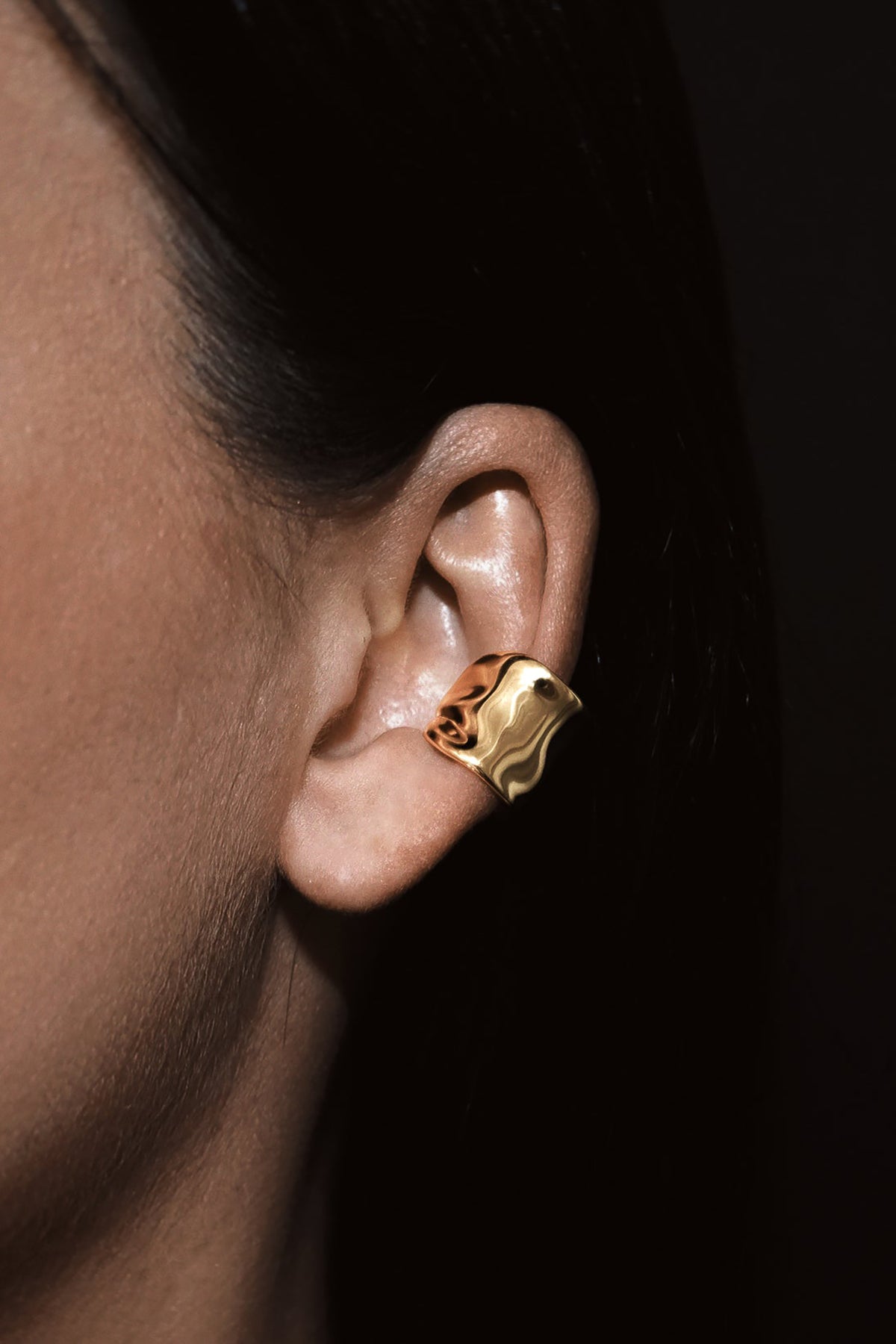 Molten Ara Ear Cuff - Gold