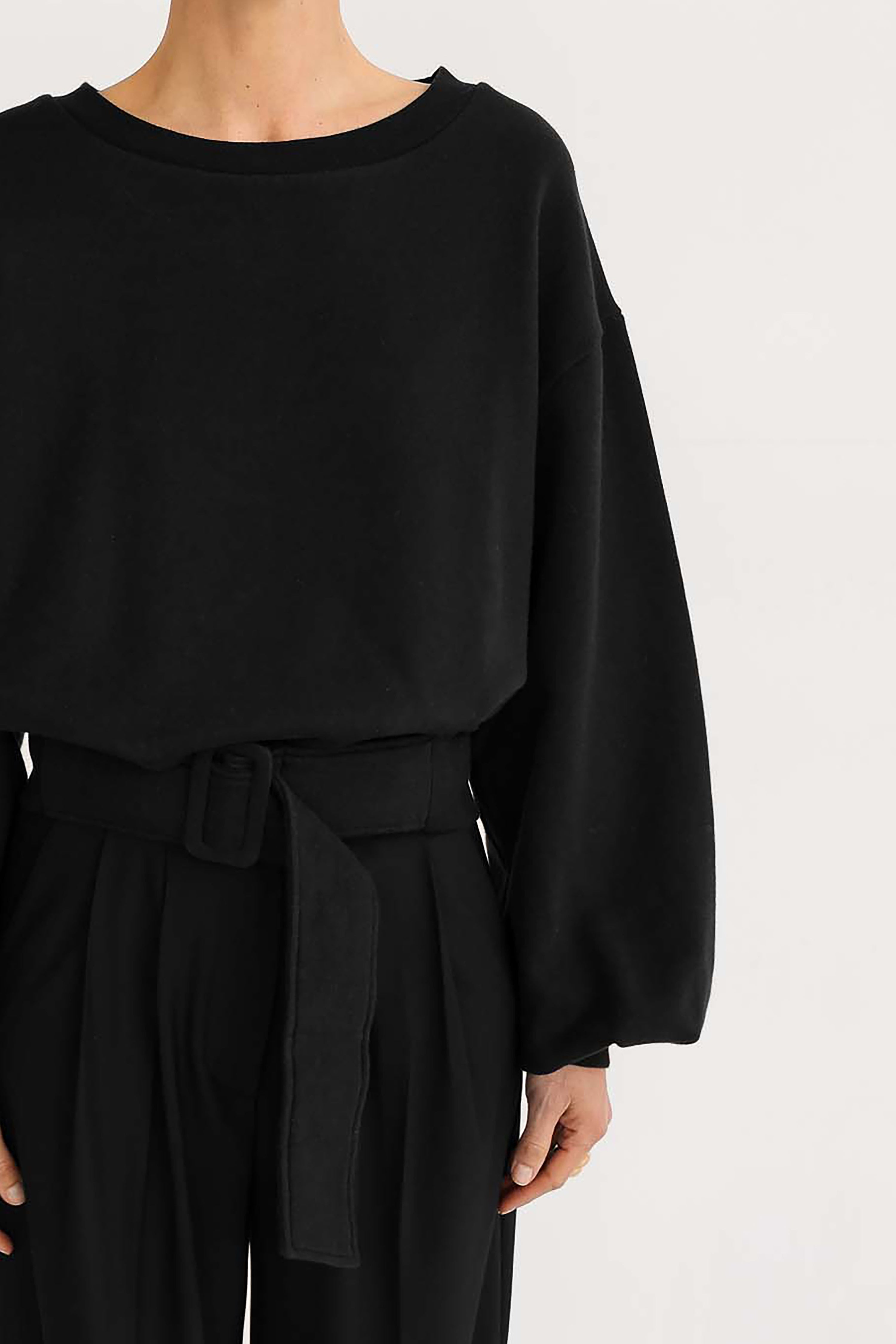 Celis Belt Sweatshirt - Black