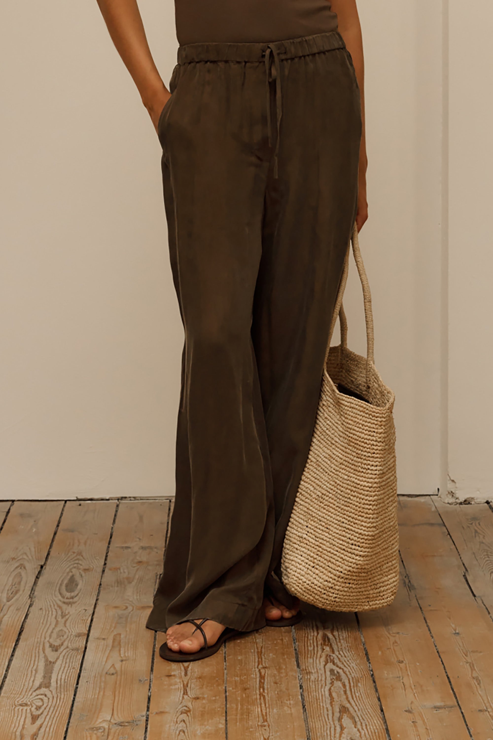 Club L'Avenir Zody Trouser - Chocolate | RUM Amsterdam
