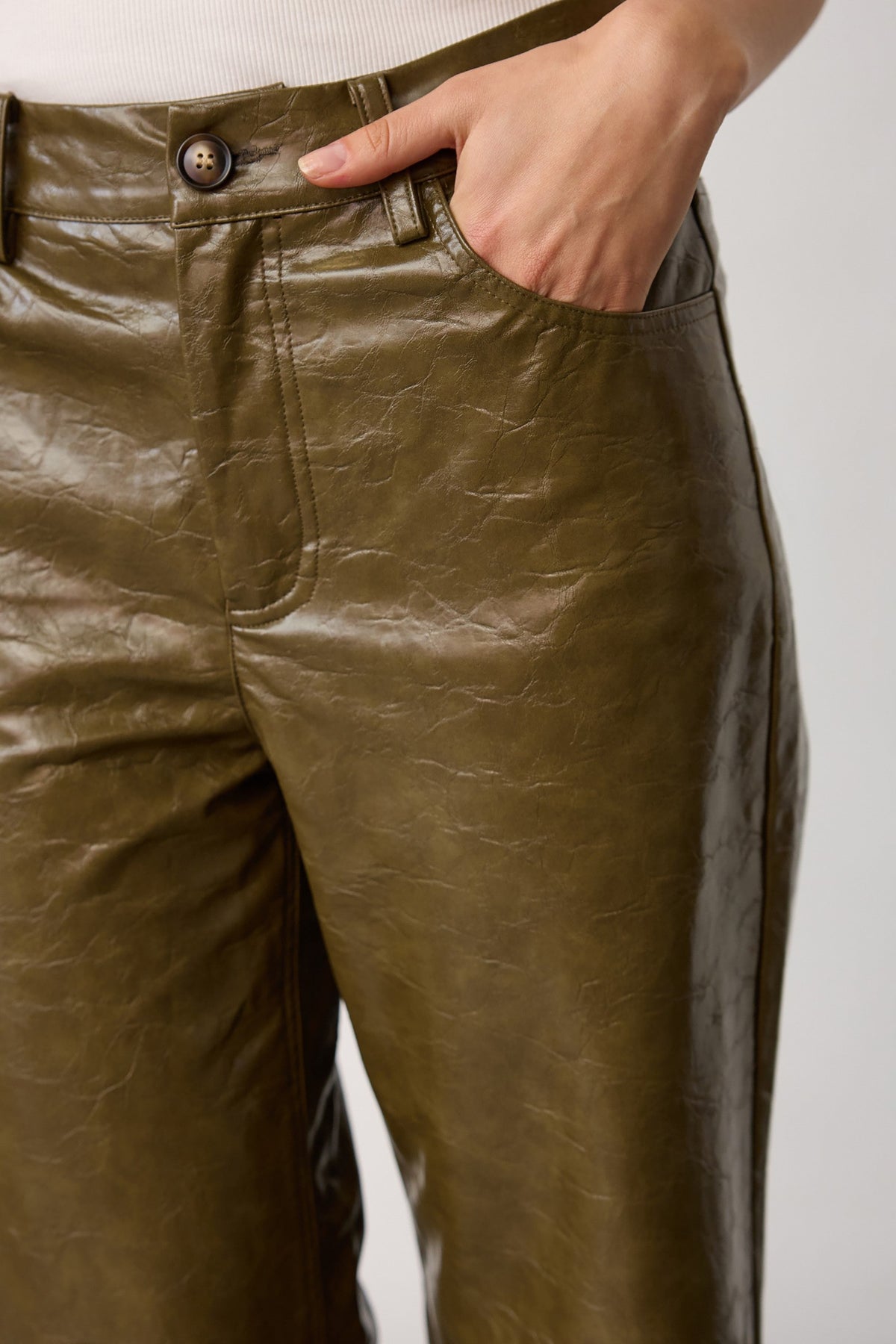 Richa Pant - Olive