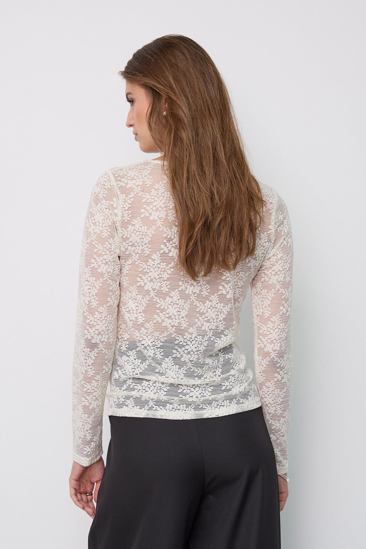 Birta O-Neck Blouse - Off-White