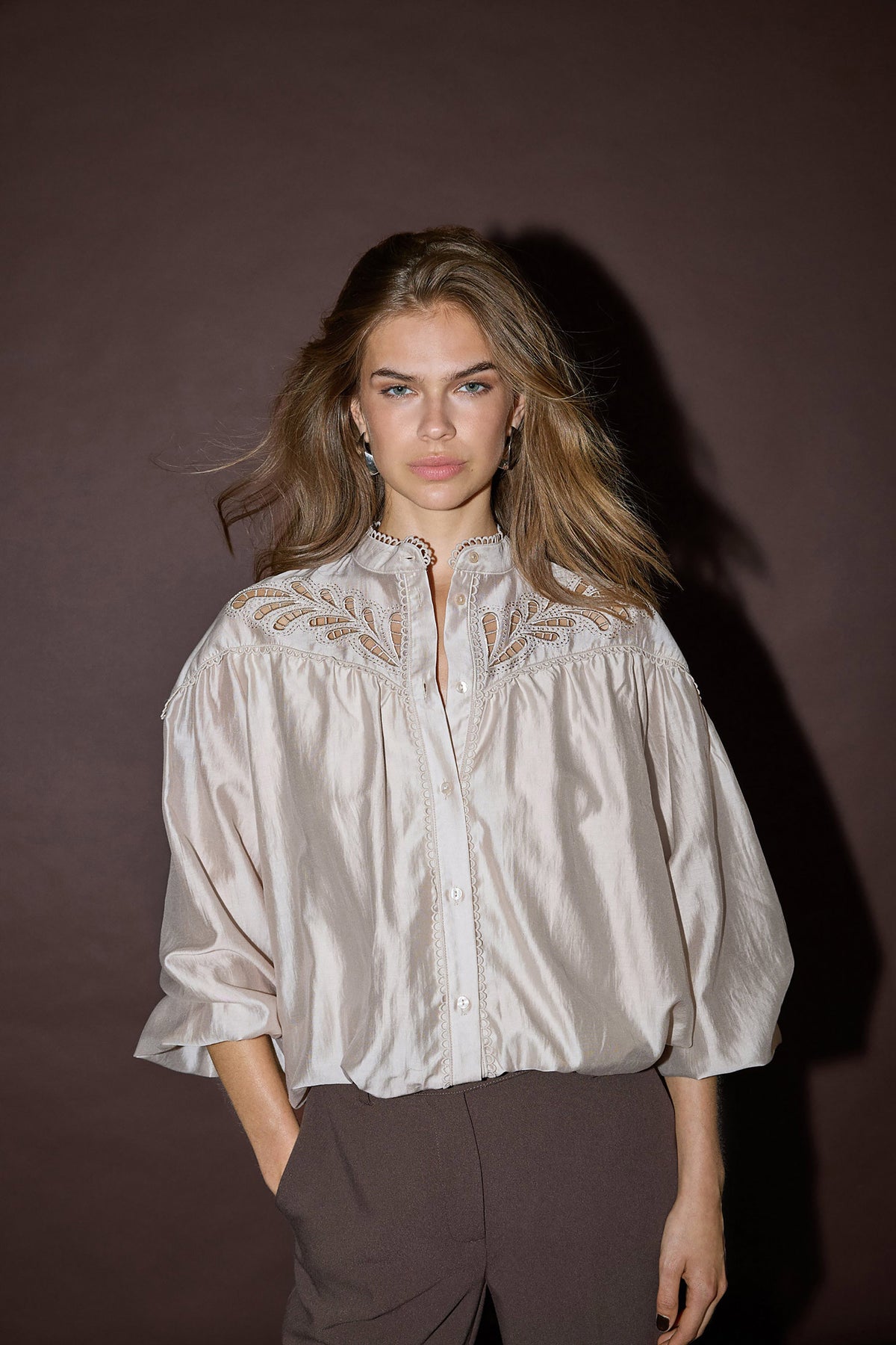 Melin Balloon Lace Shirt - Champagne