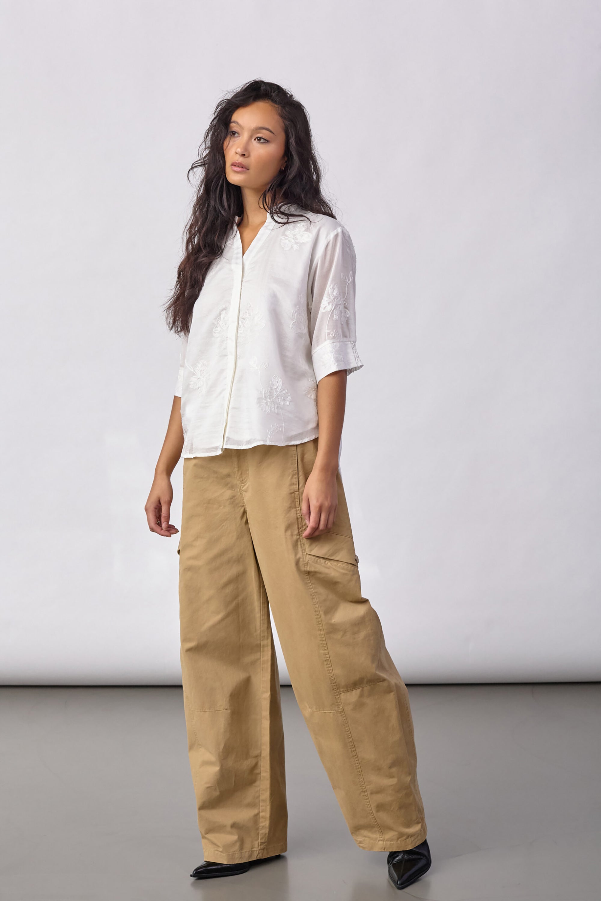 Vivian SS Blouse - Creme