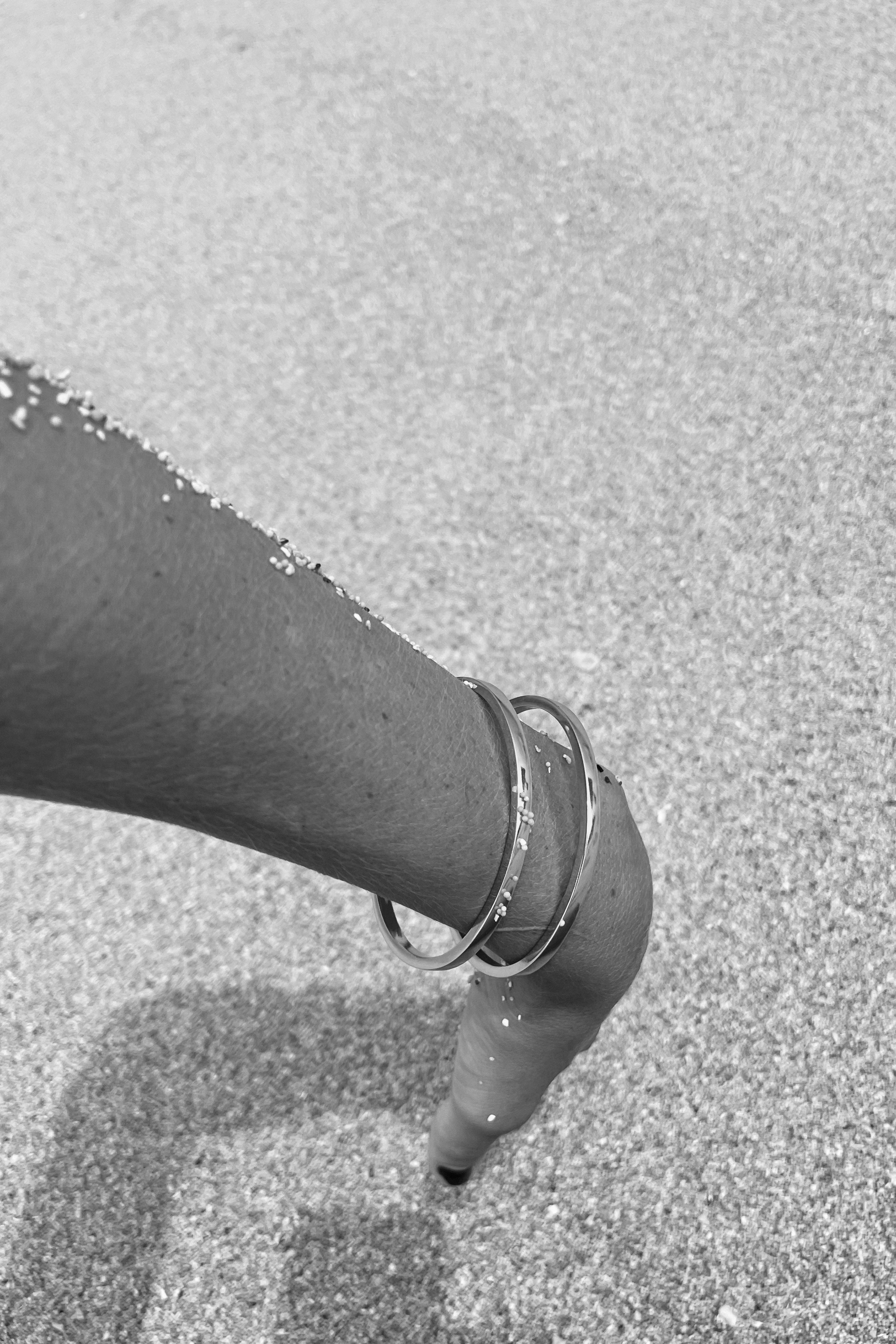 Adorn Double Line Cuff Bracelet - Silver - RUM Amsterdam