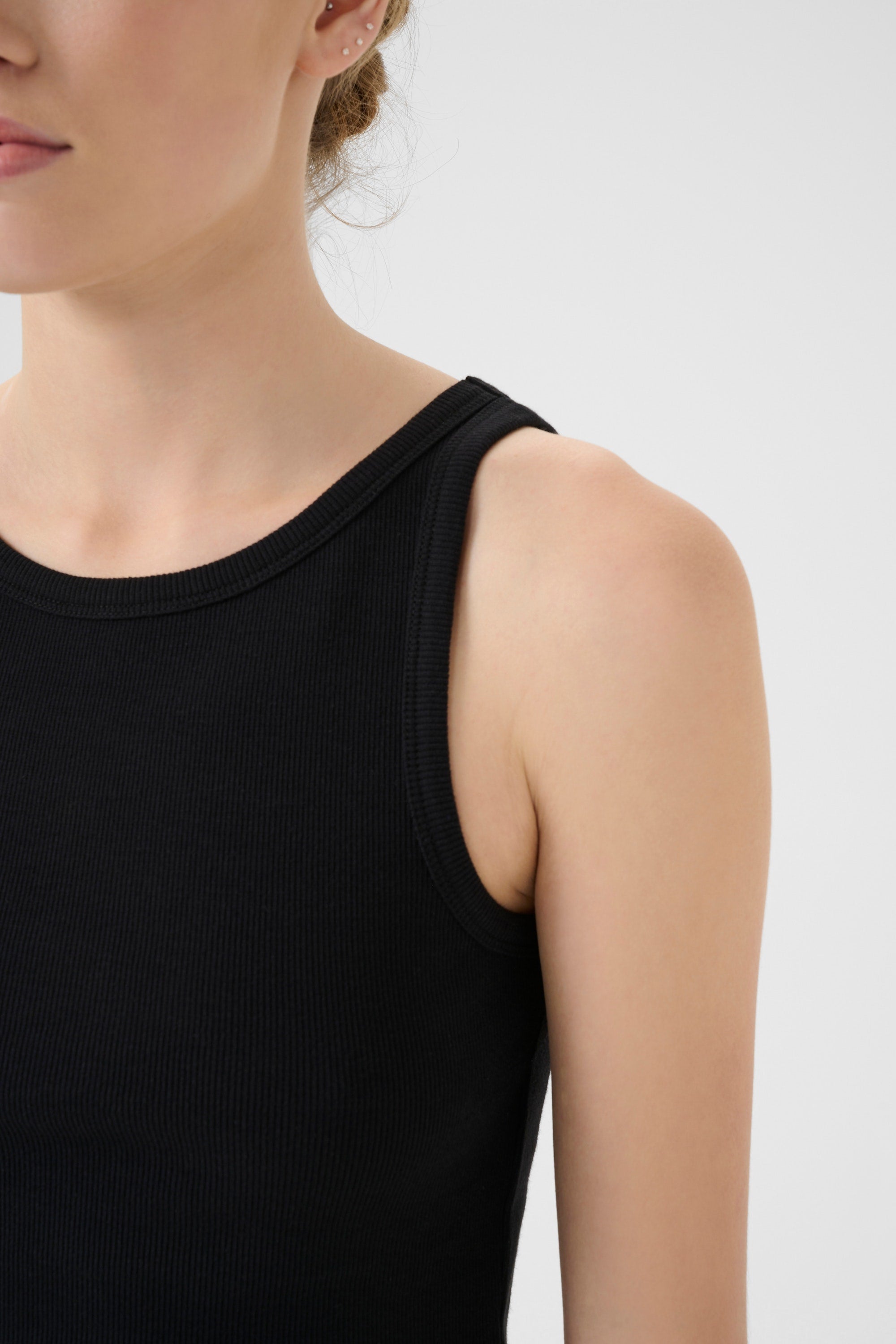Drew Cropped Top - Black