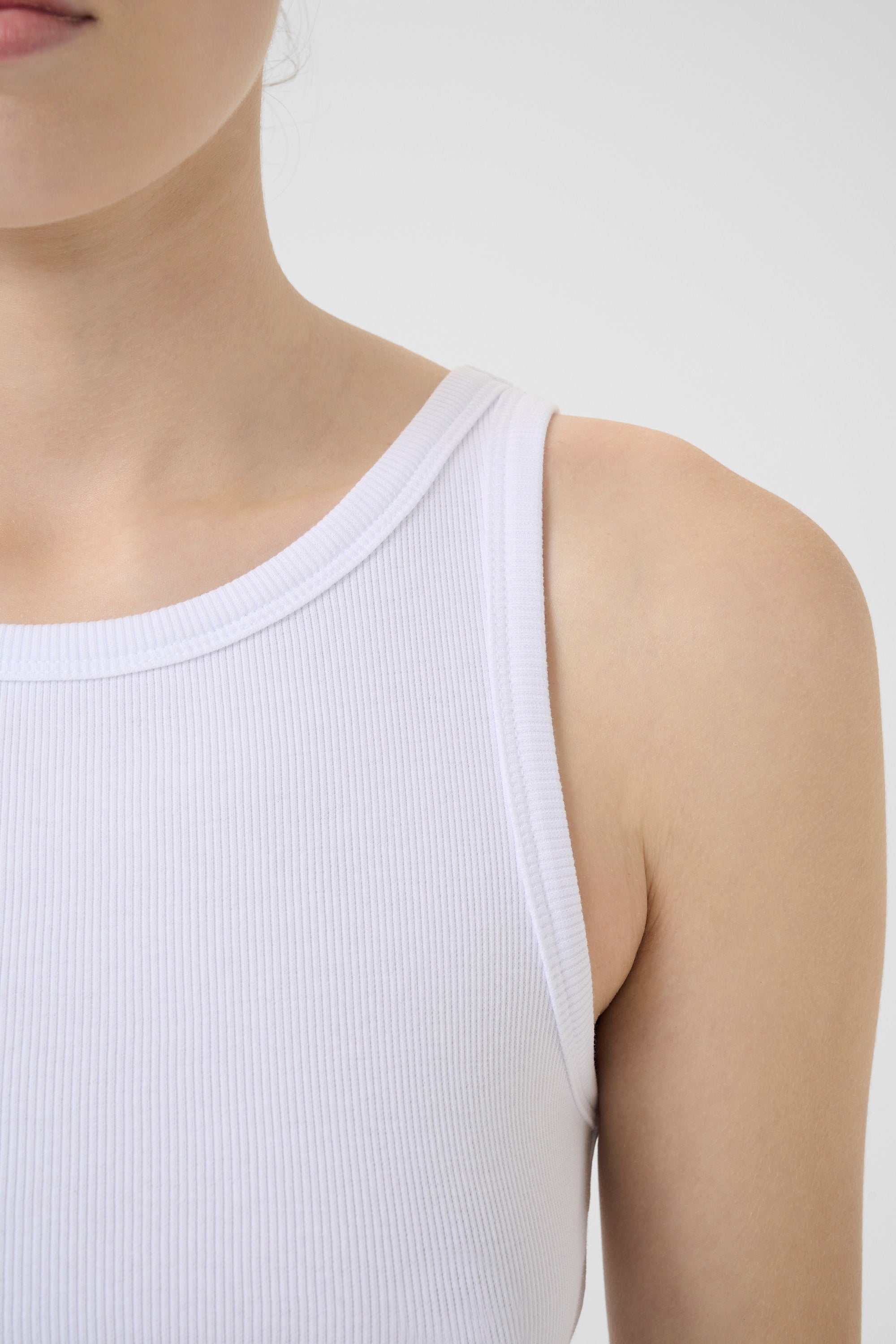 Drew Cropped Top - Bright White - RUM Amsterdam
