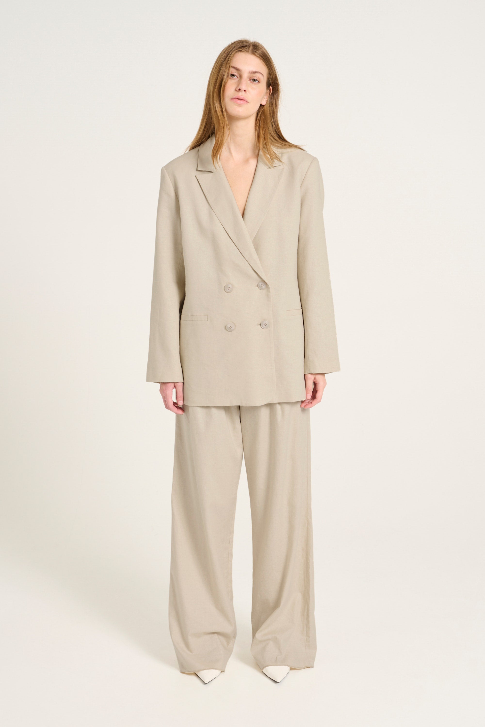 Elarah Linen Blazer - Ancient Scroll