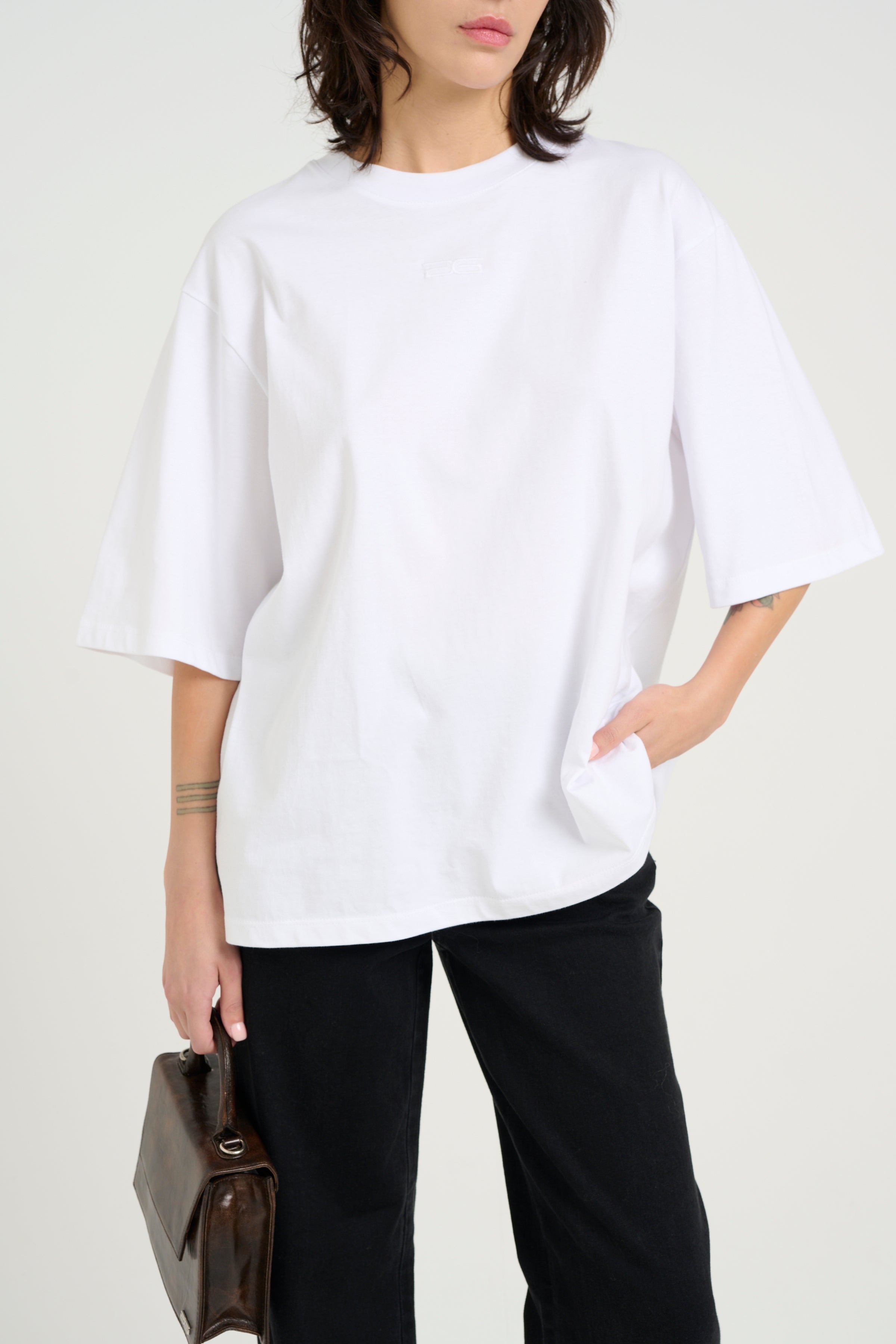 Simma EMB Tee - Bright White - RUM Amsterdam