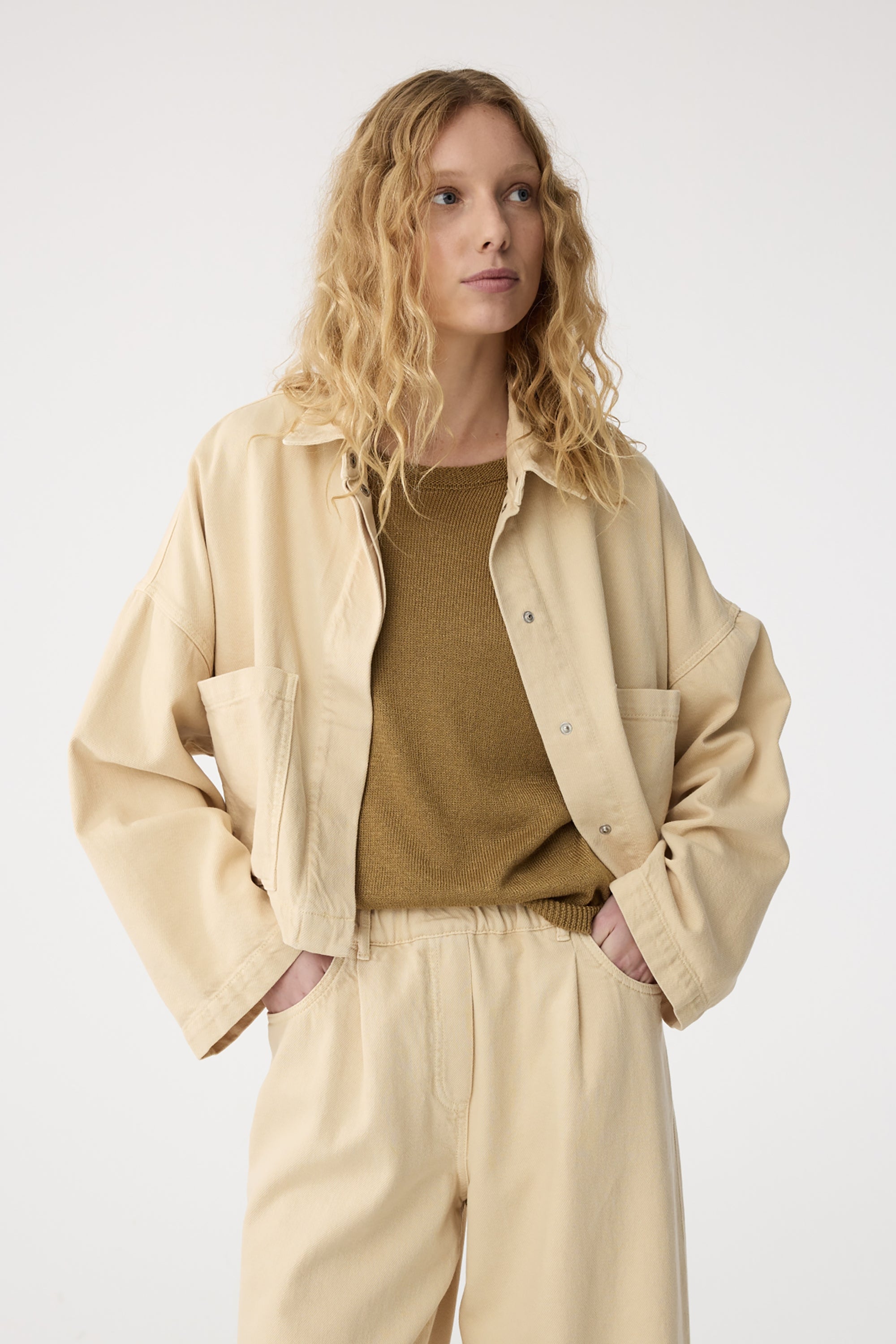 daisy Knit-ted Daisy Jacket - Sand | RUM Amsterdam