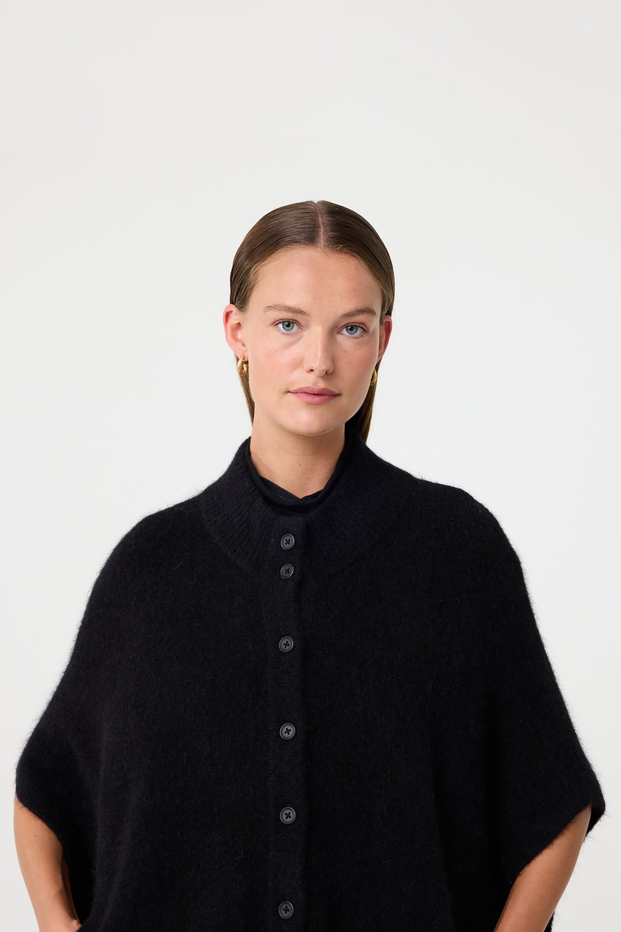 Pleunie Poncho - Black