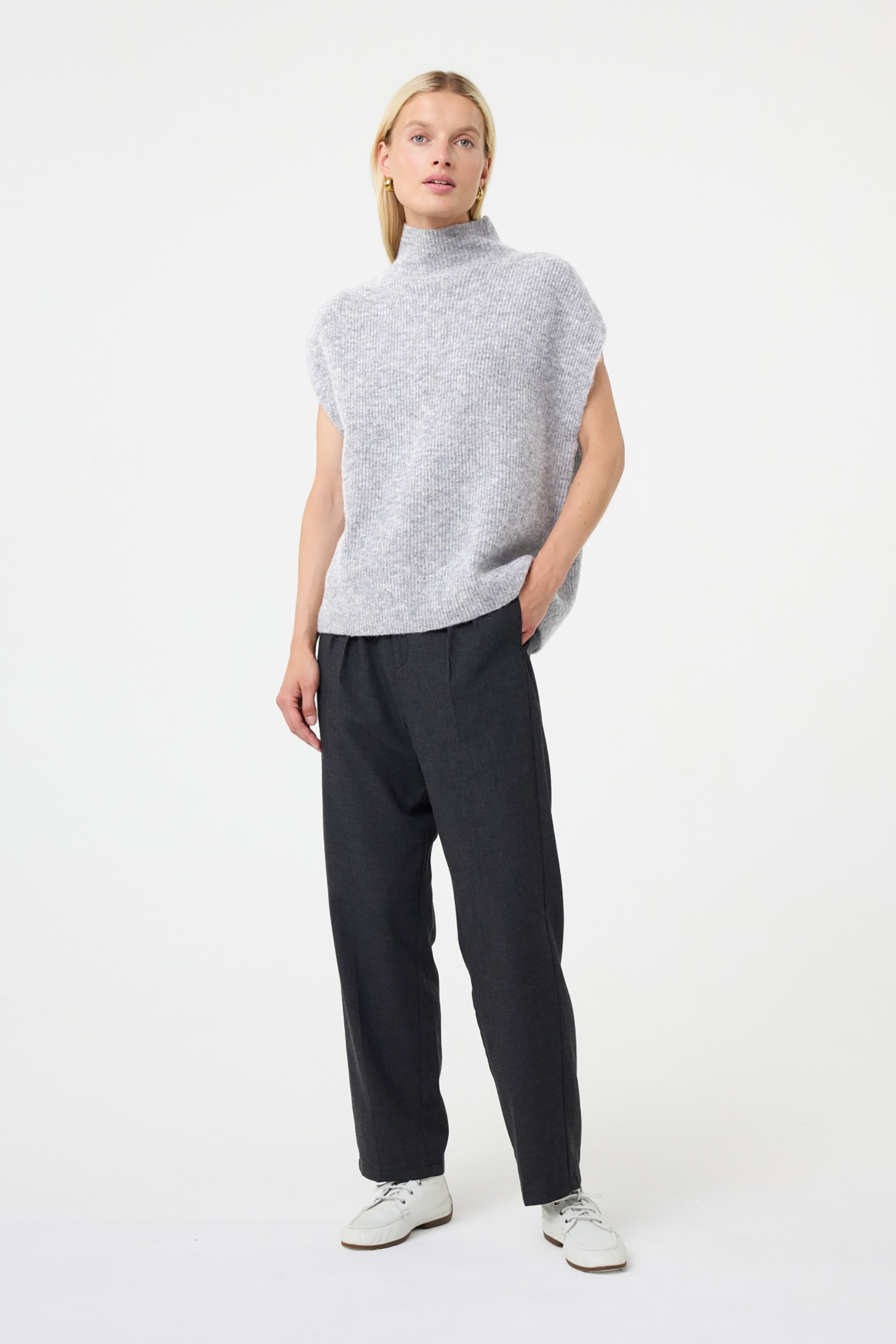 Rave Pullover - Light Grey