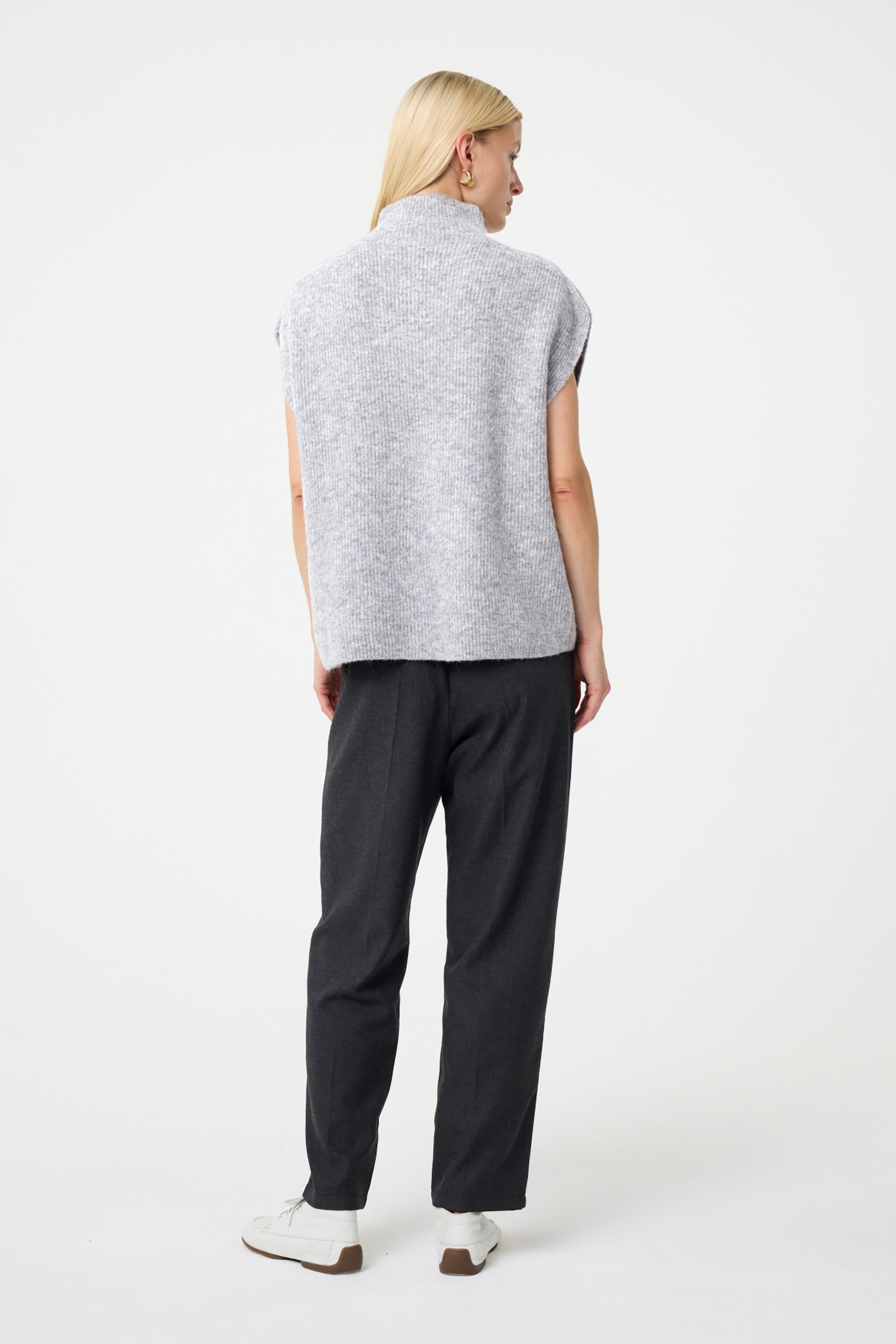 Rave Pullover - Light Grey