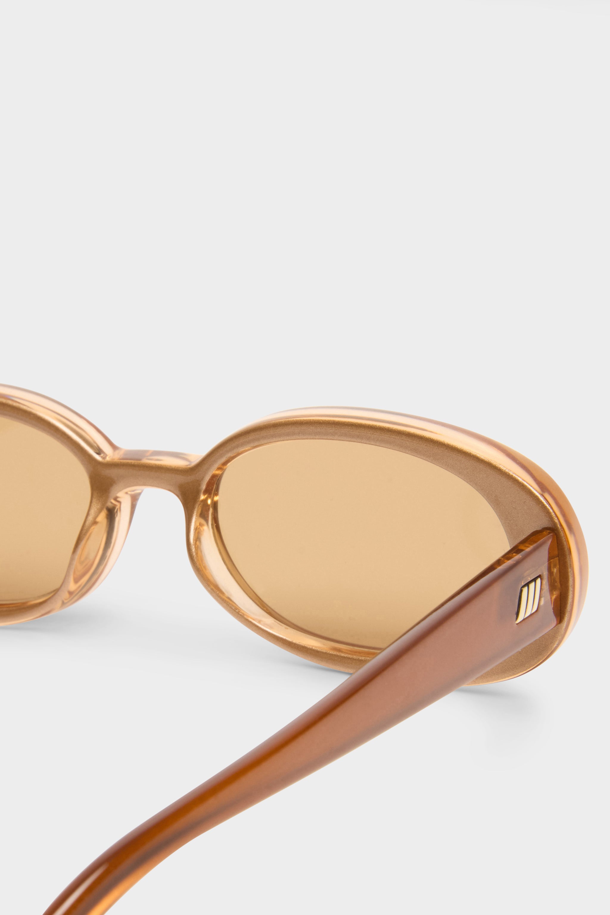 Outta Love Sunglasses - Caramel - RUM Amsterdam