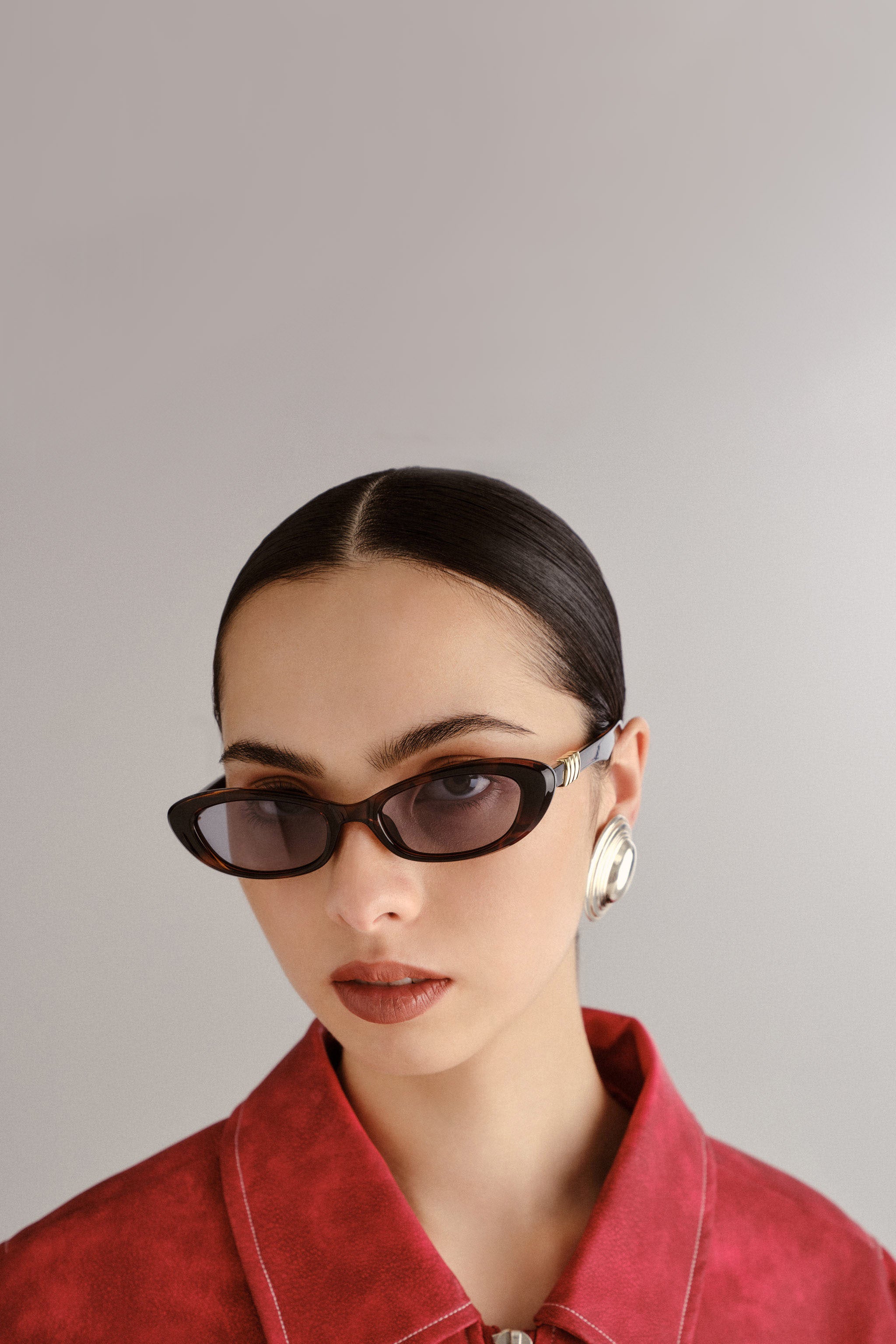 The Whisperer Sunglasses - Dark Tort - RUM Amsterdam
