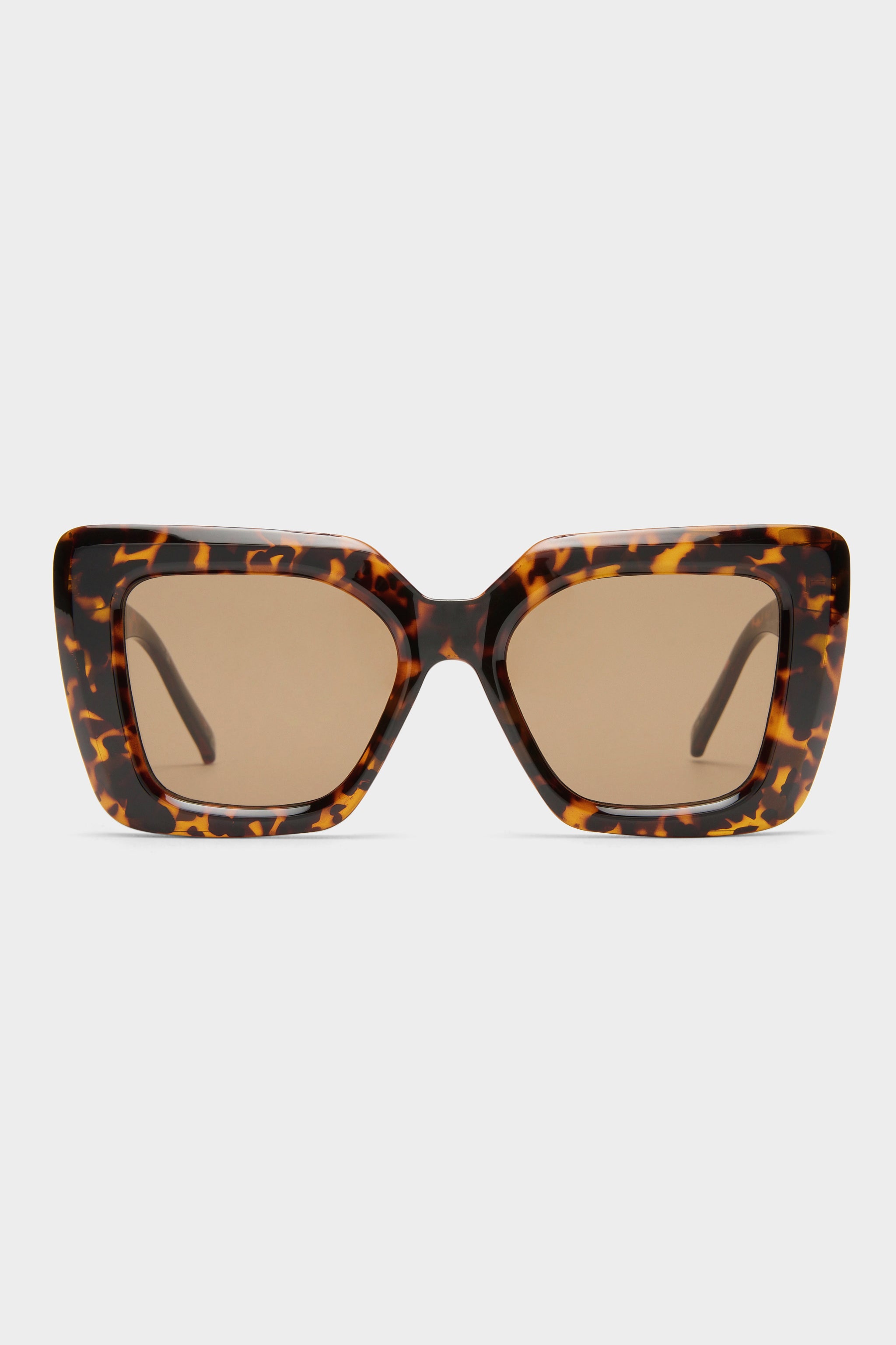 Unimaginable Sunglasses - Dark Tort w/ Brown Mono // Le Sustain - RUM Amsterdam