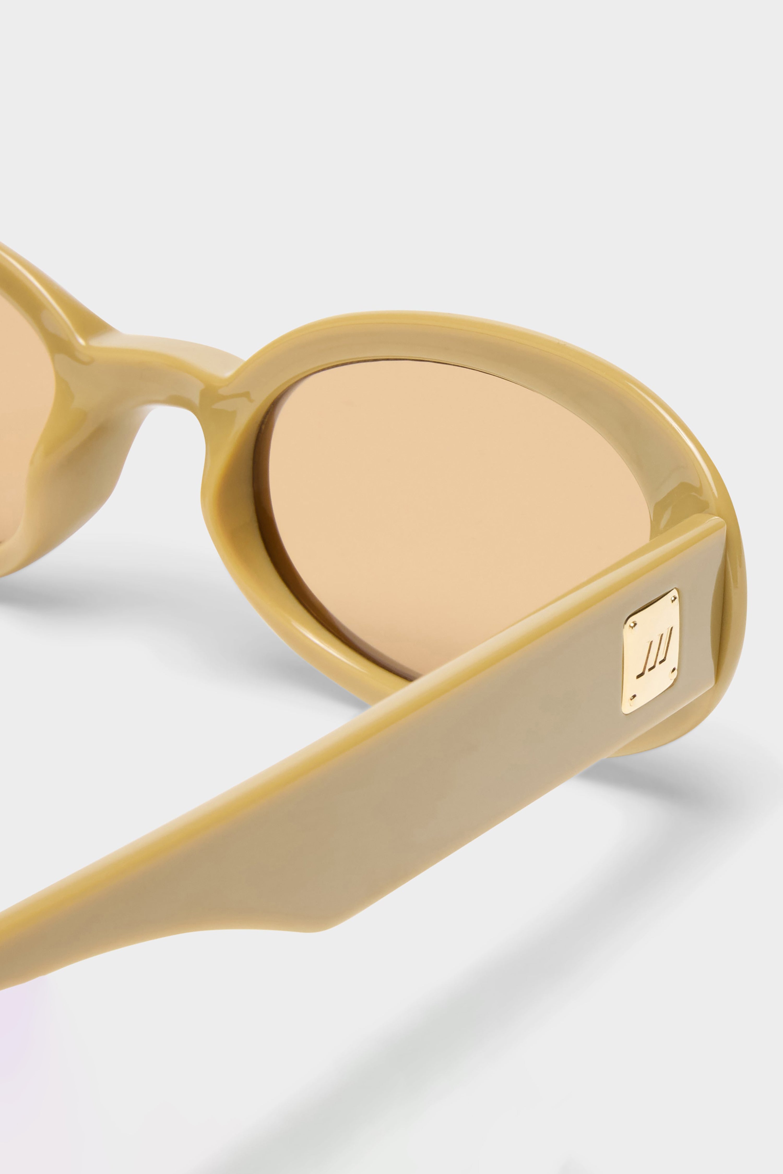 Work It! Sunglasses - Biscotti