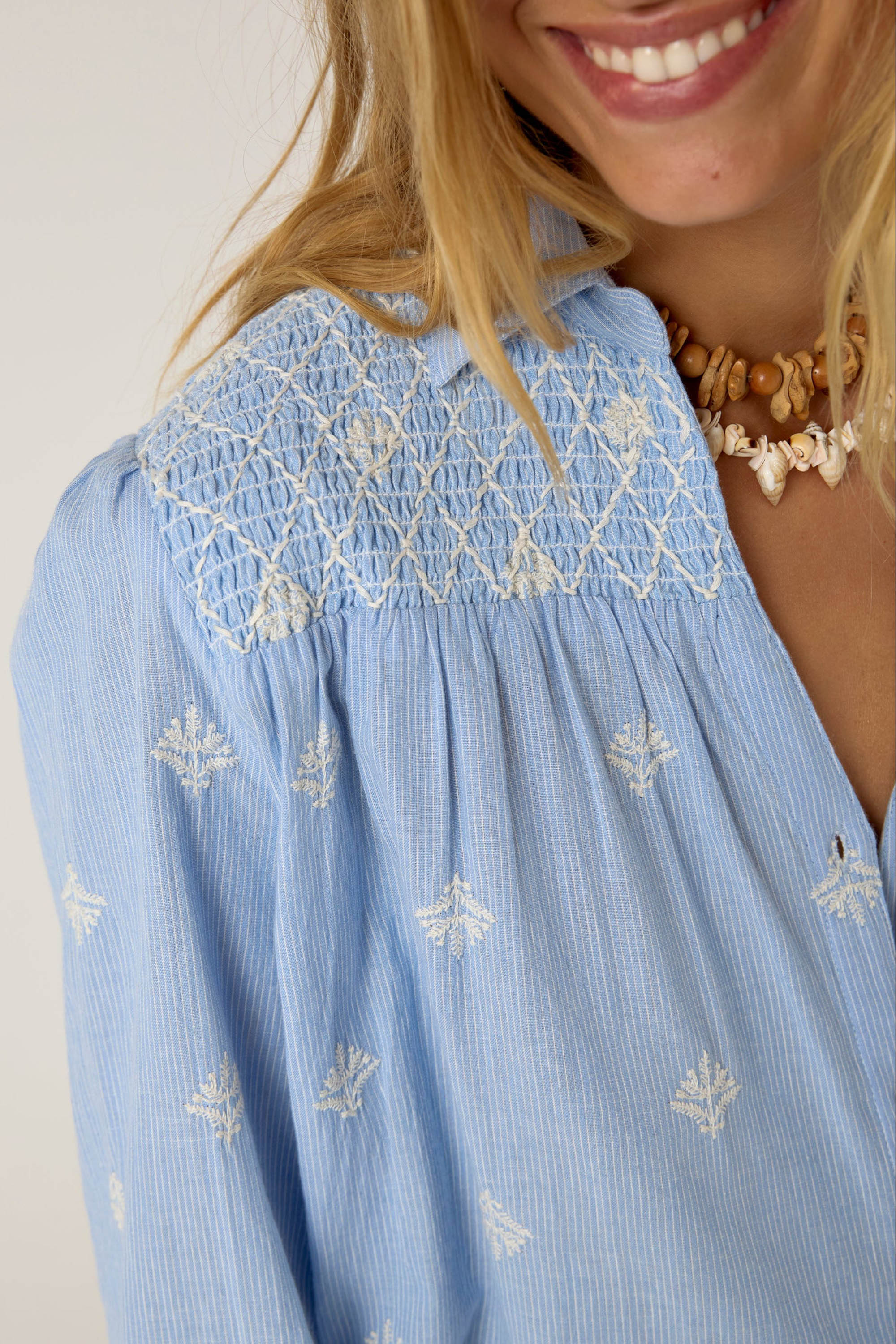 James Shirt - Sunny Sky Blues