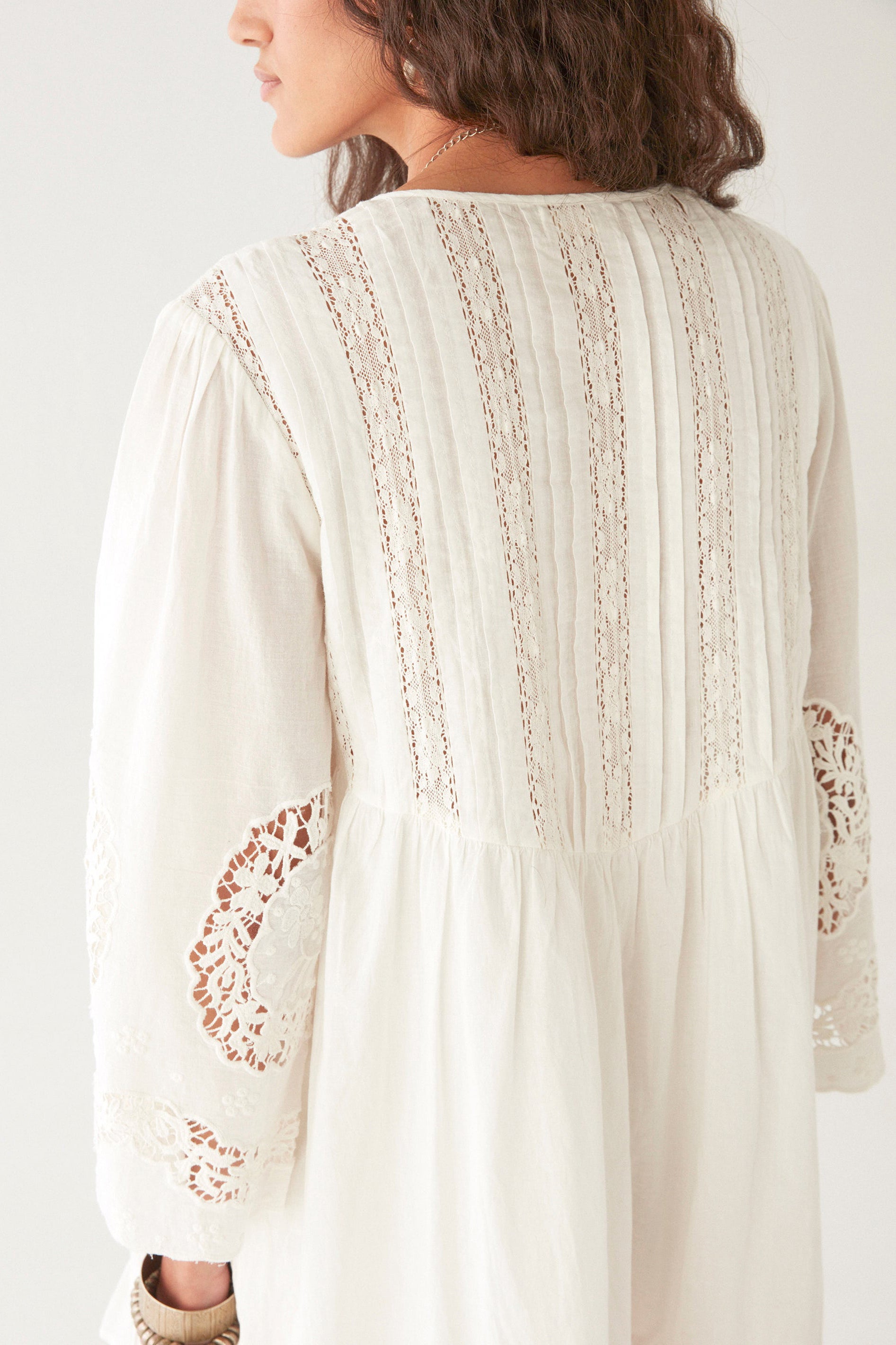 Normandie Clementine Dress - White Lilies - RUM Amsterdam