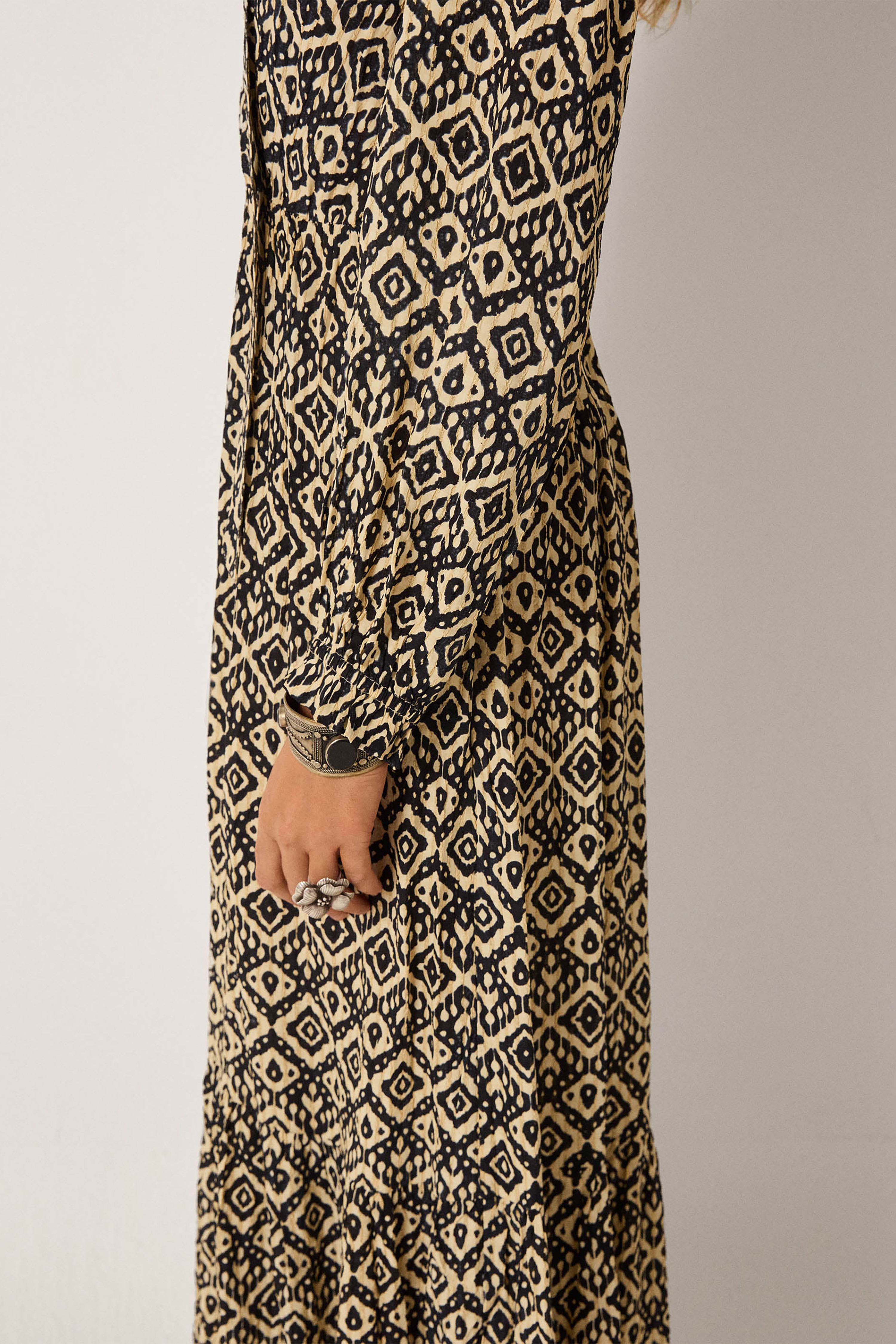 Ruby Tuesday Ikat Emma Dress - Vanilla Ice