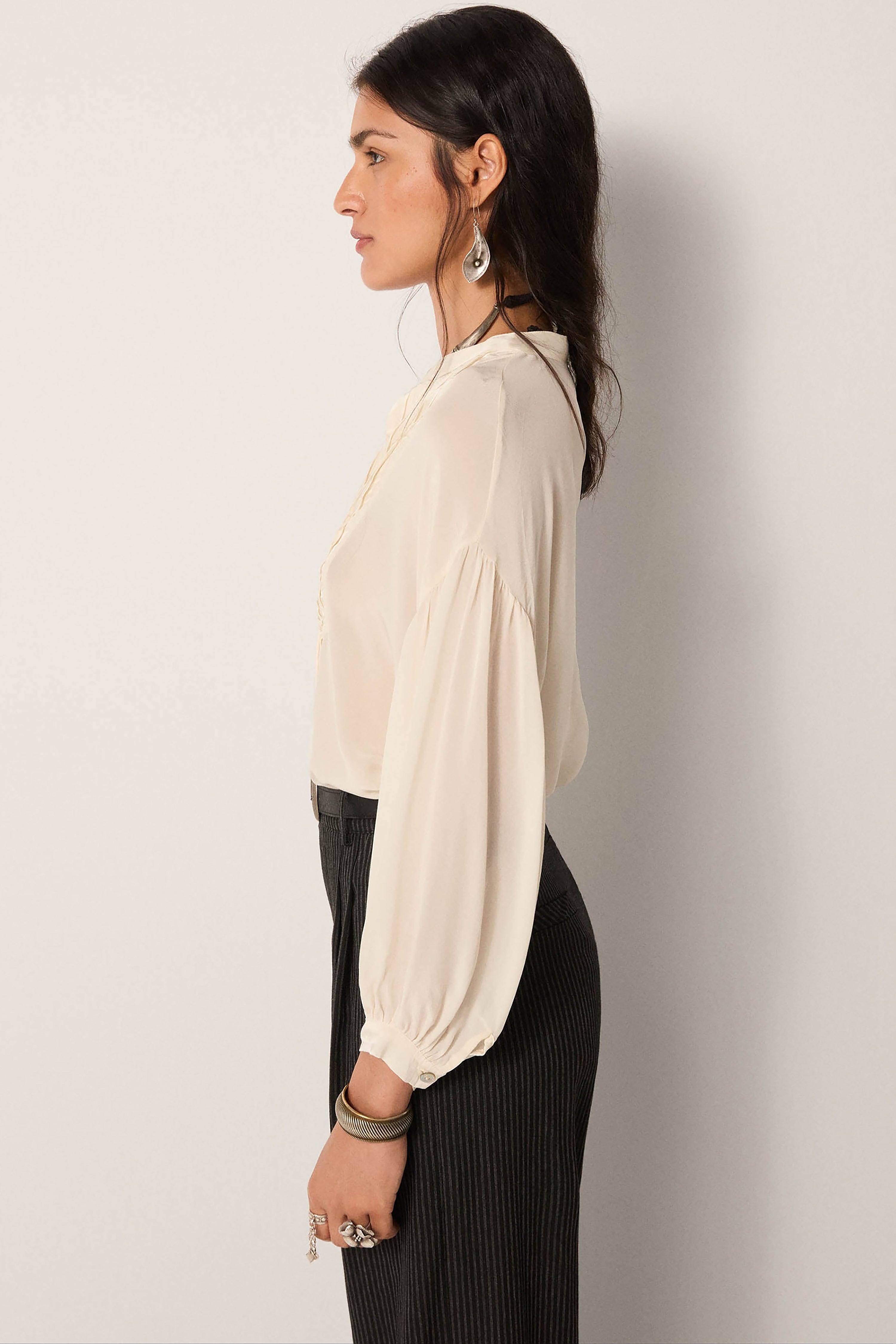 Tuxedo Giovanni Blouse - Pearl