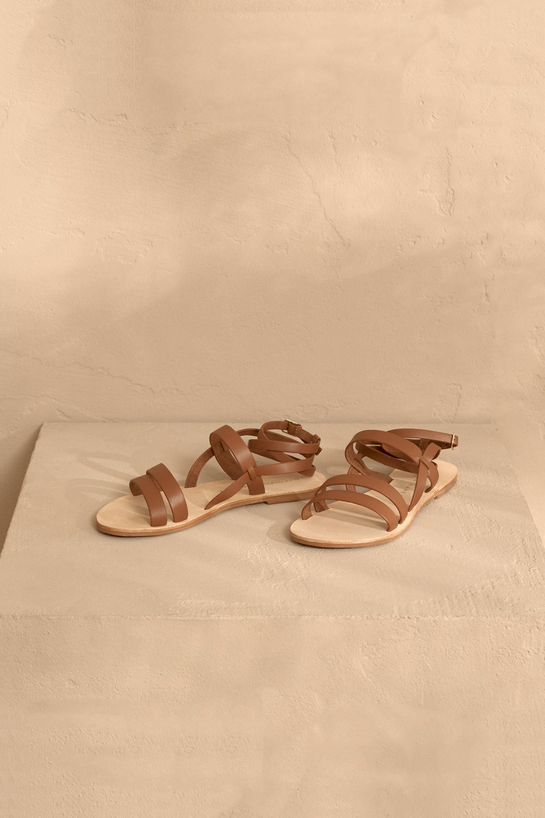 Manebi Gladiator Leather Sandals - Tan - RUM Amsterdam