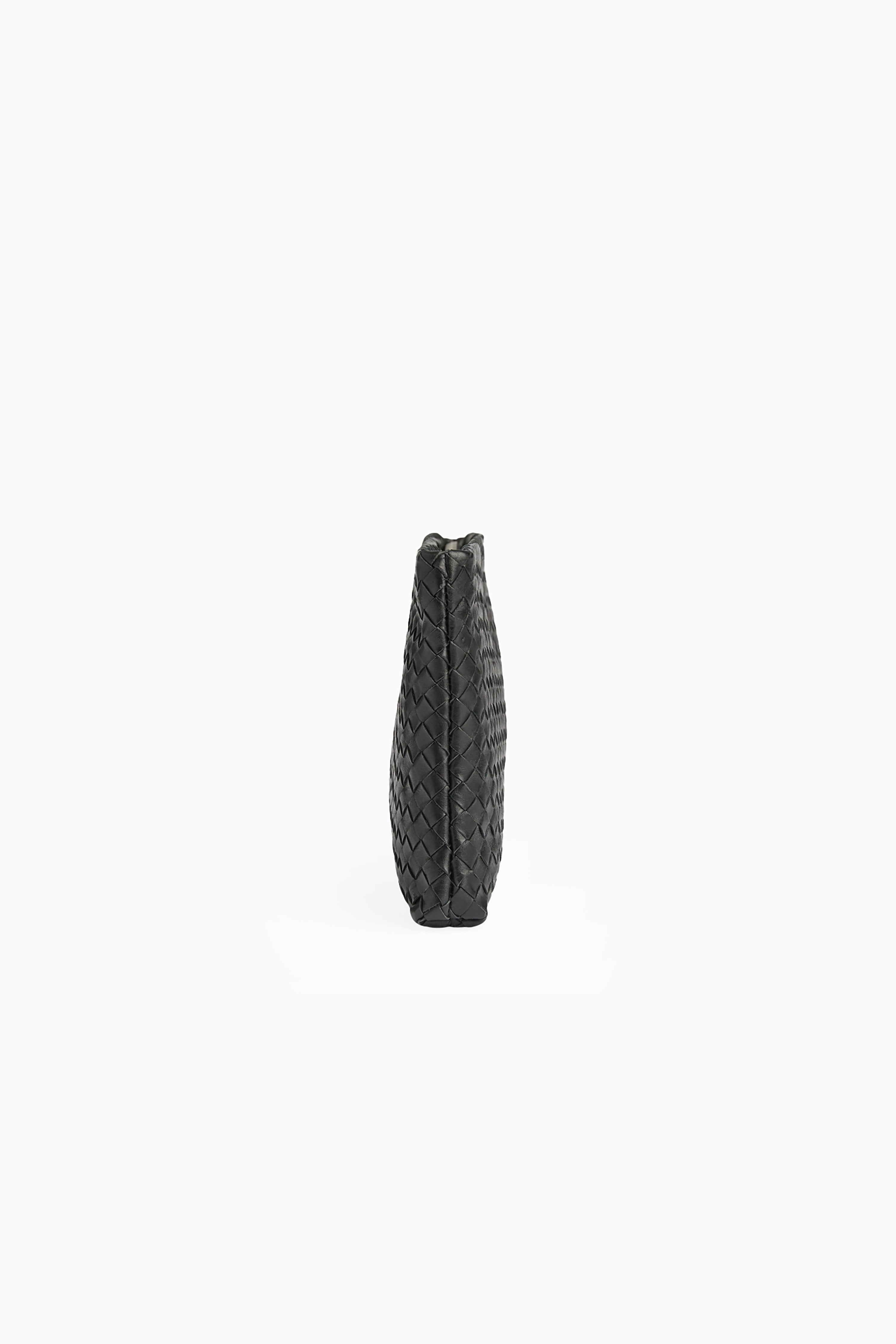 Ila Clutch - Weave Black