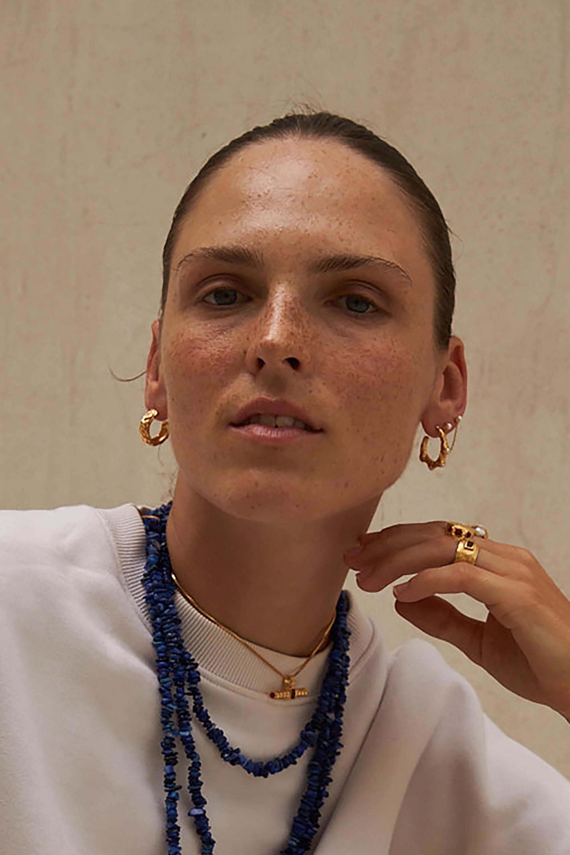 Madison Earrings - Gold with Pearl