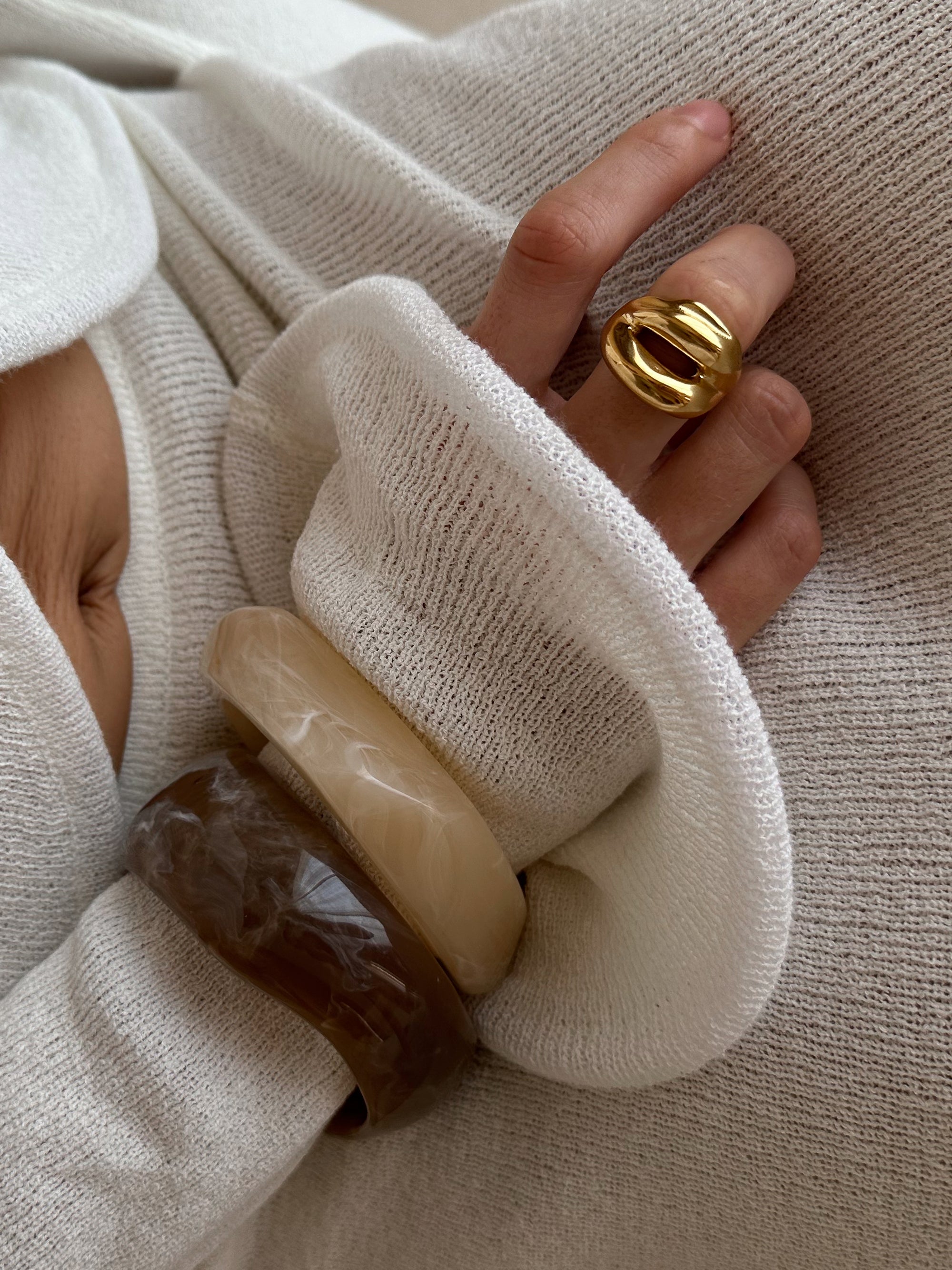 Resin Bangle Bracelet - Beige