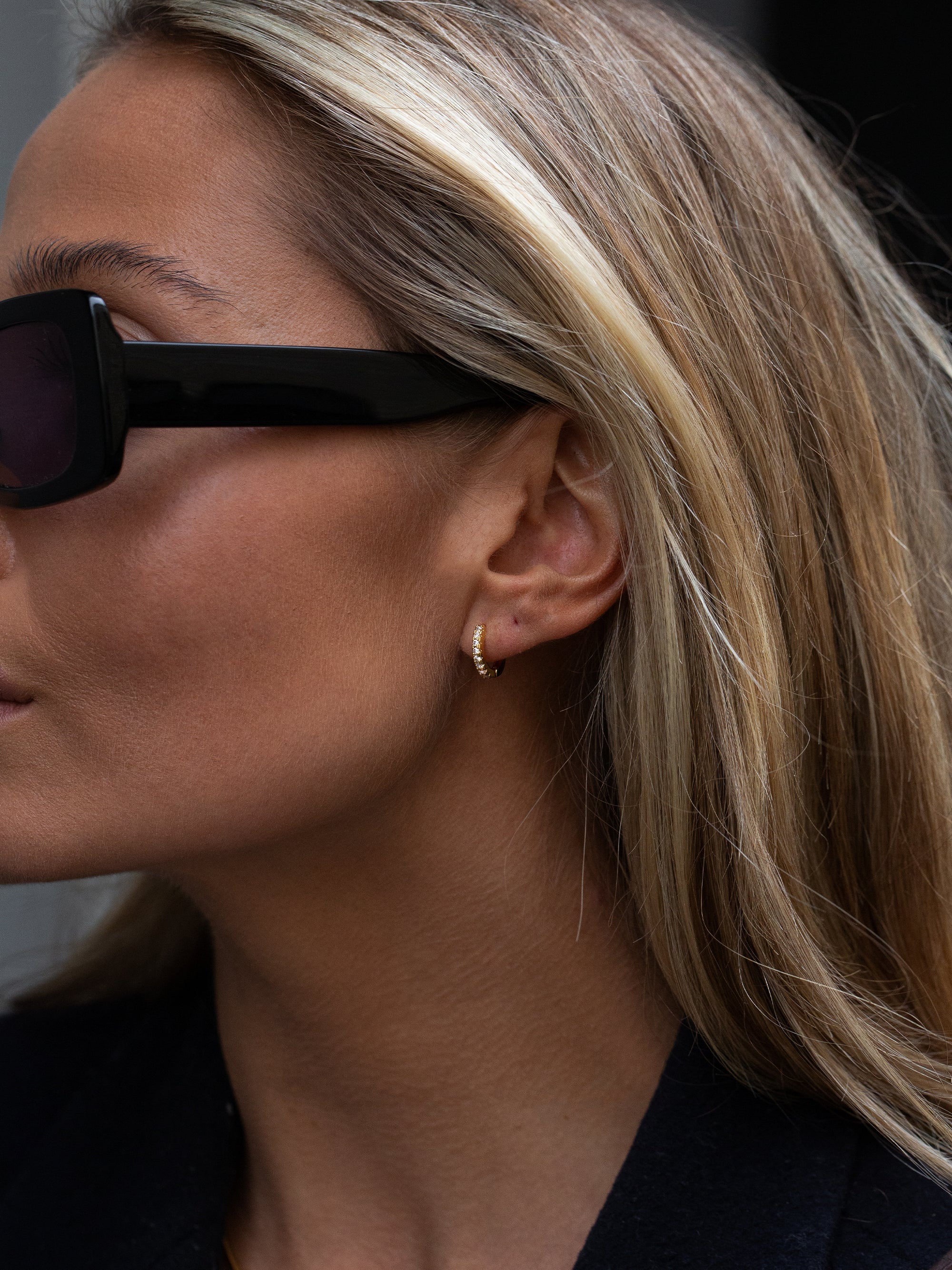 Zirconia Huggies - Gold