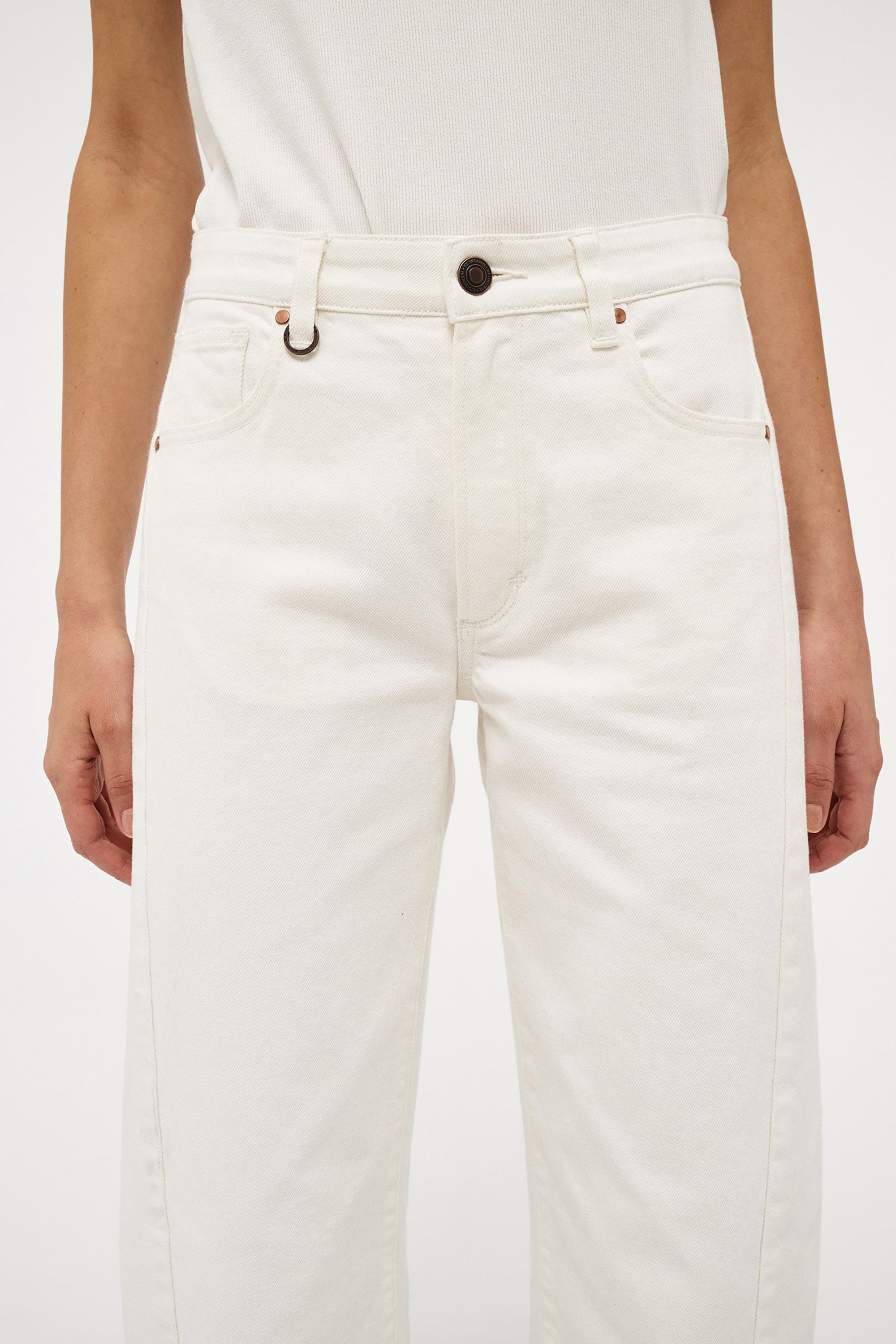 Amber Barrel Jeans - Fresh White