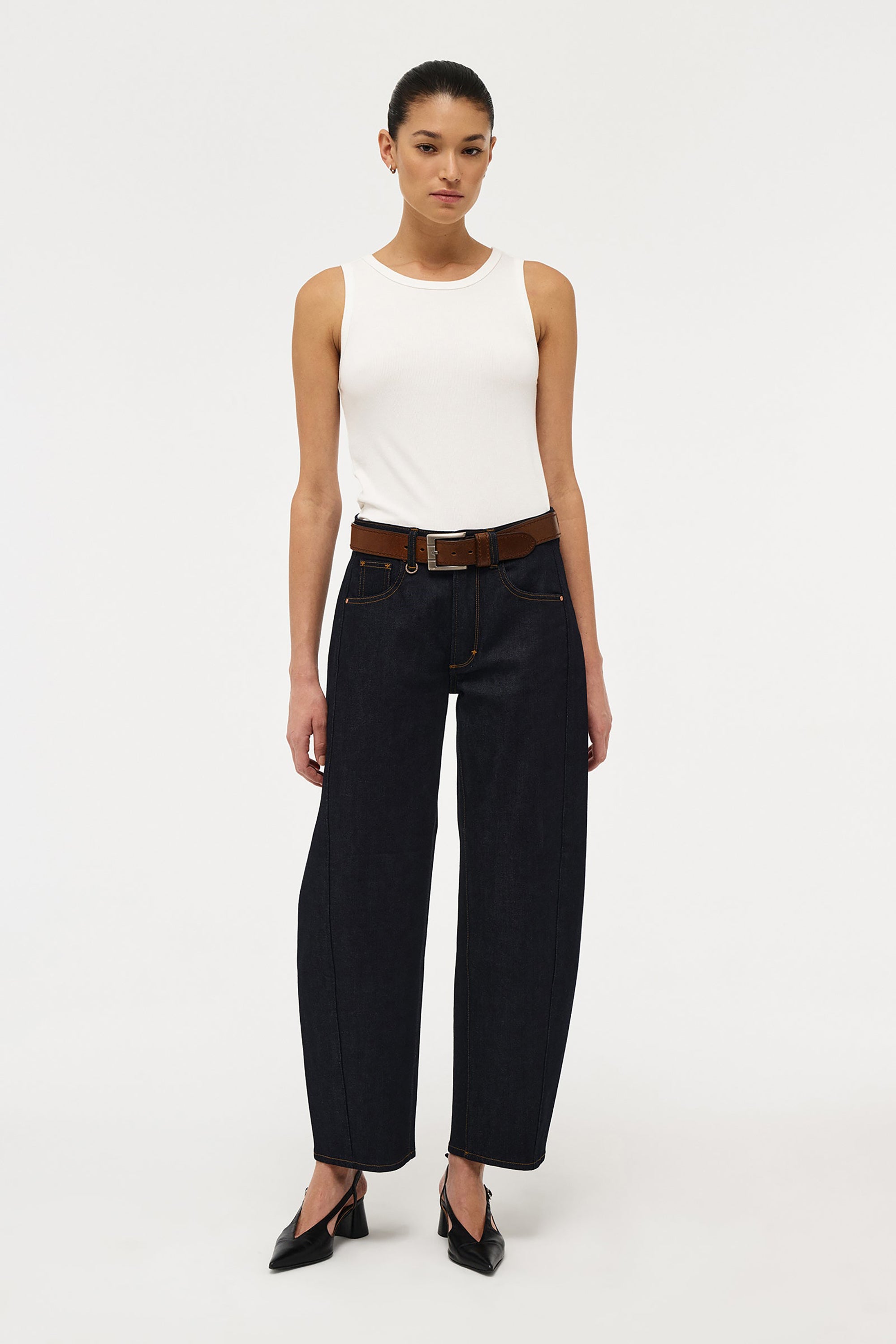 Amber Barrel Jeans - Resonate