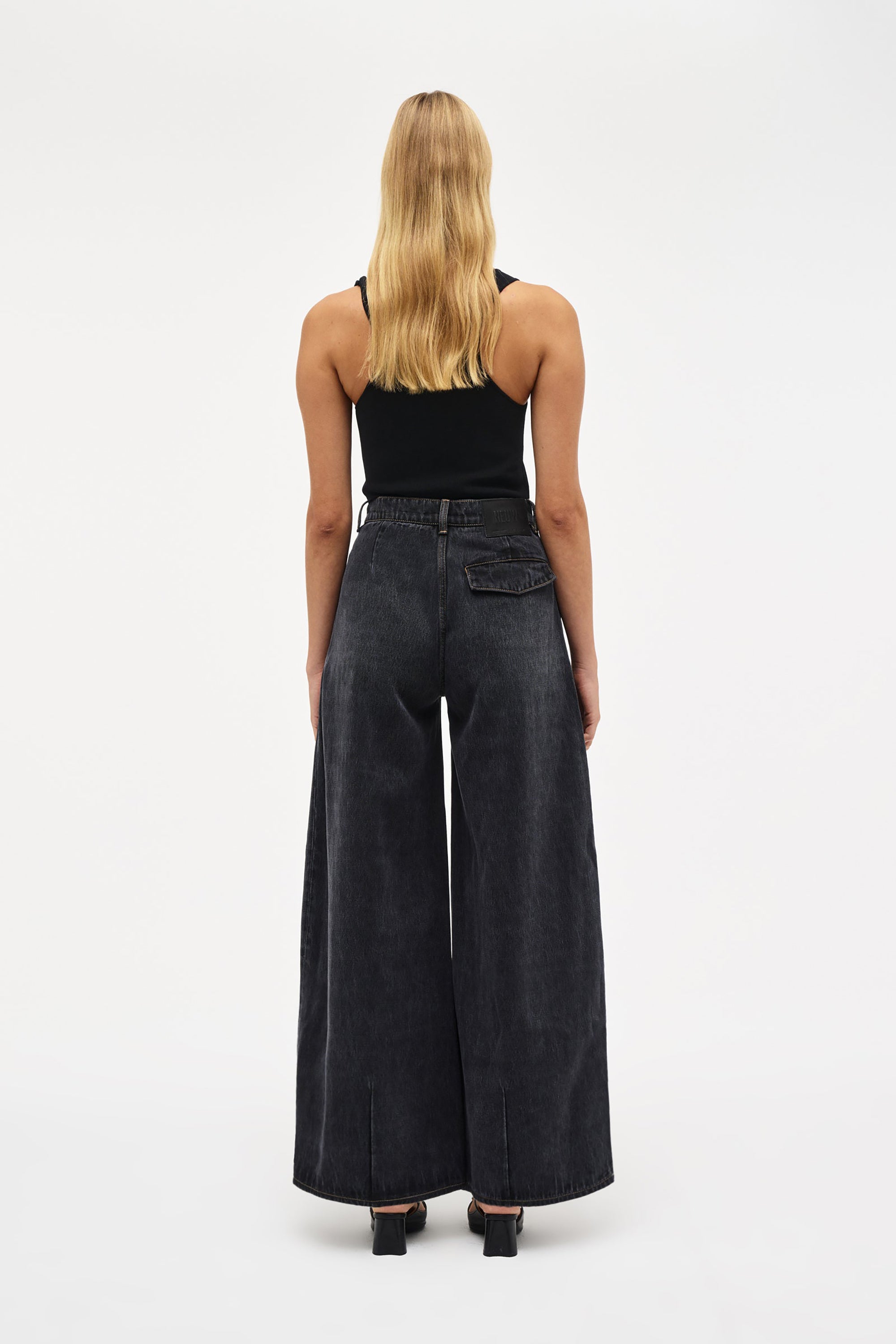 Mimi Super Barrel Jeans - Cosmos