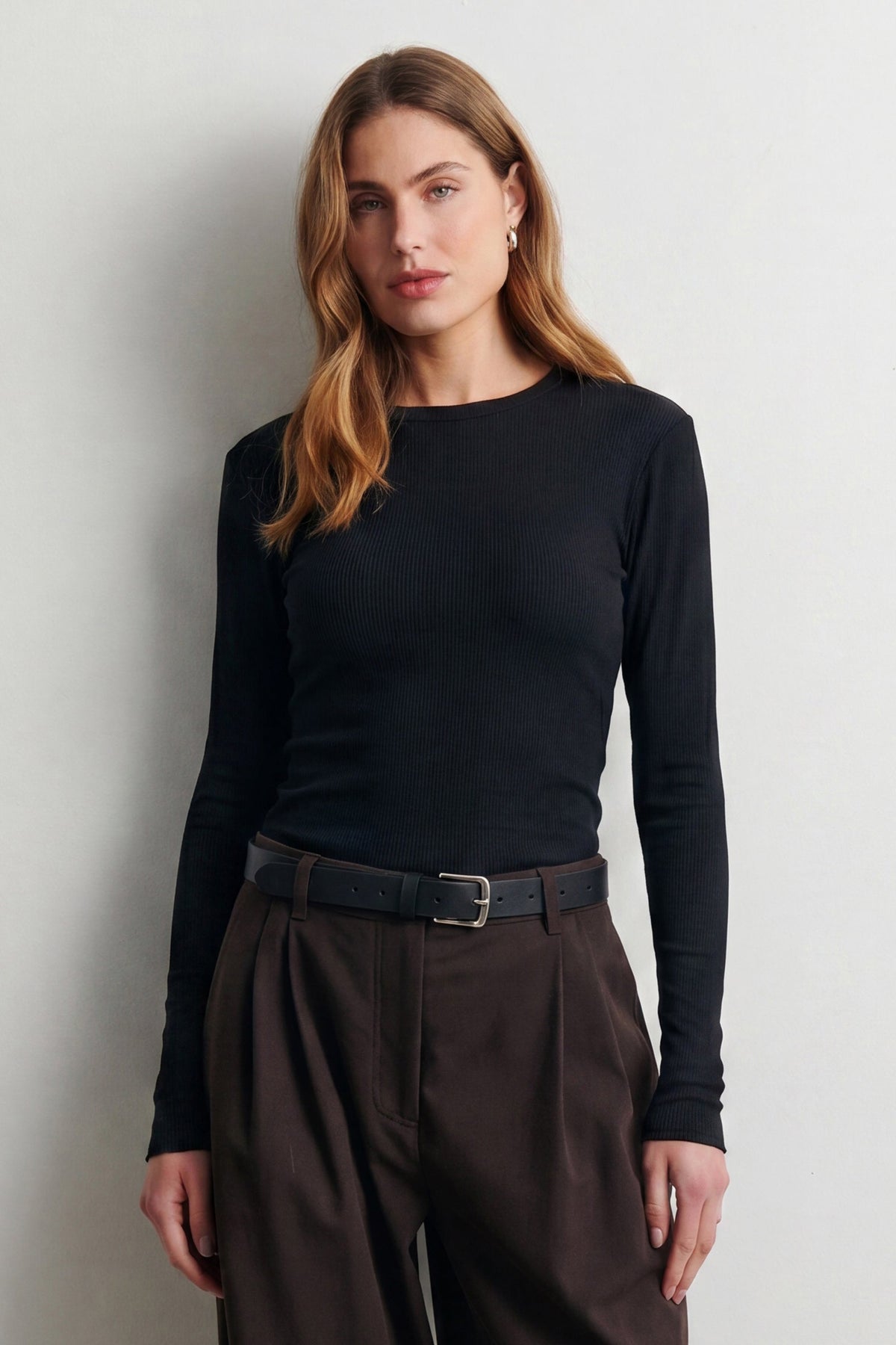 Aubin LS O-Neck Tee - Black