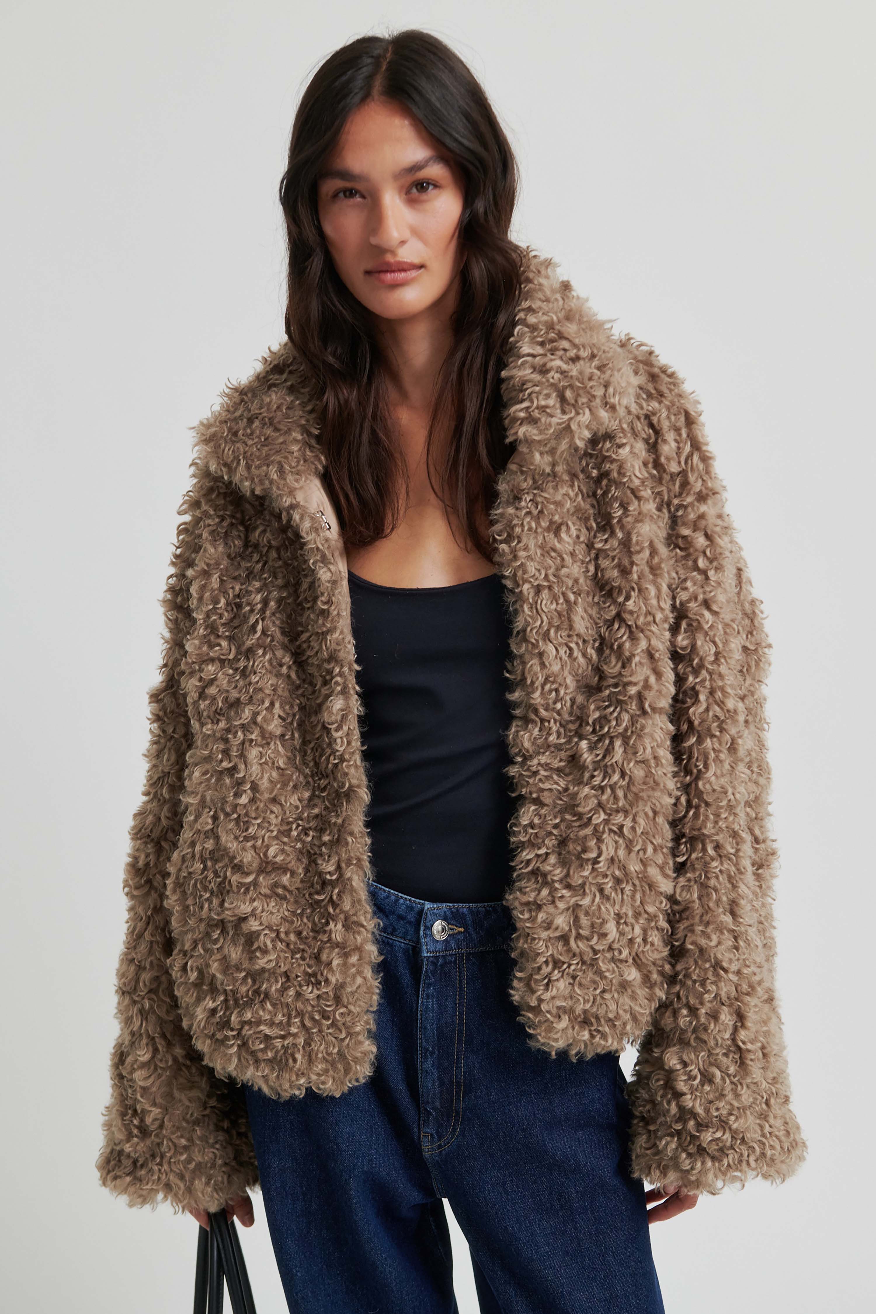 Curlie Jacket - Beige