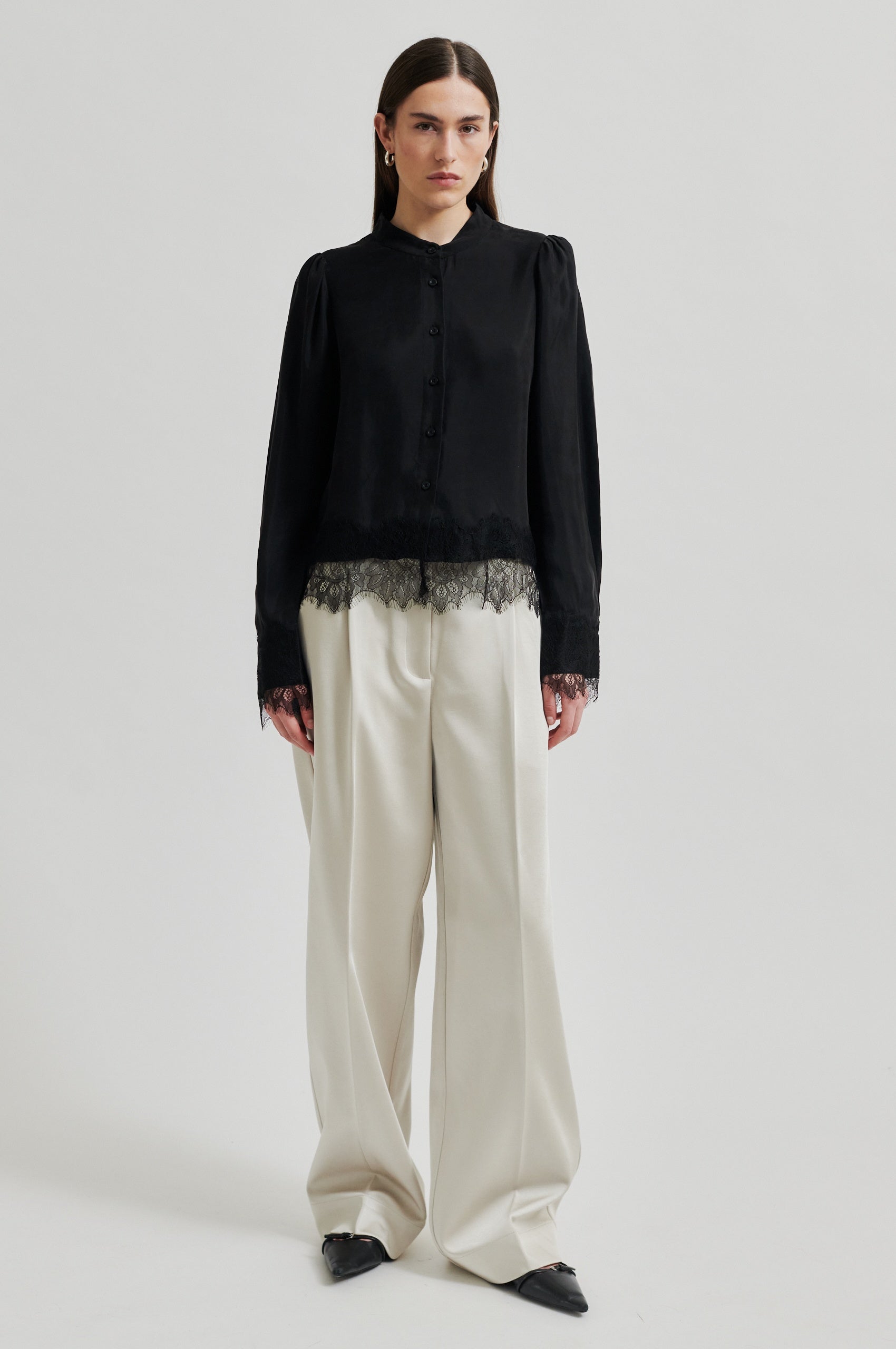 Esmae Lace Shirt - Black - RUM Amsterdam