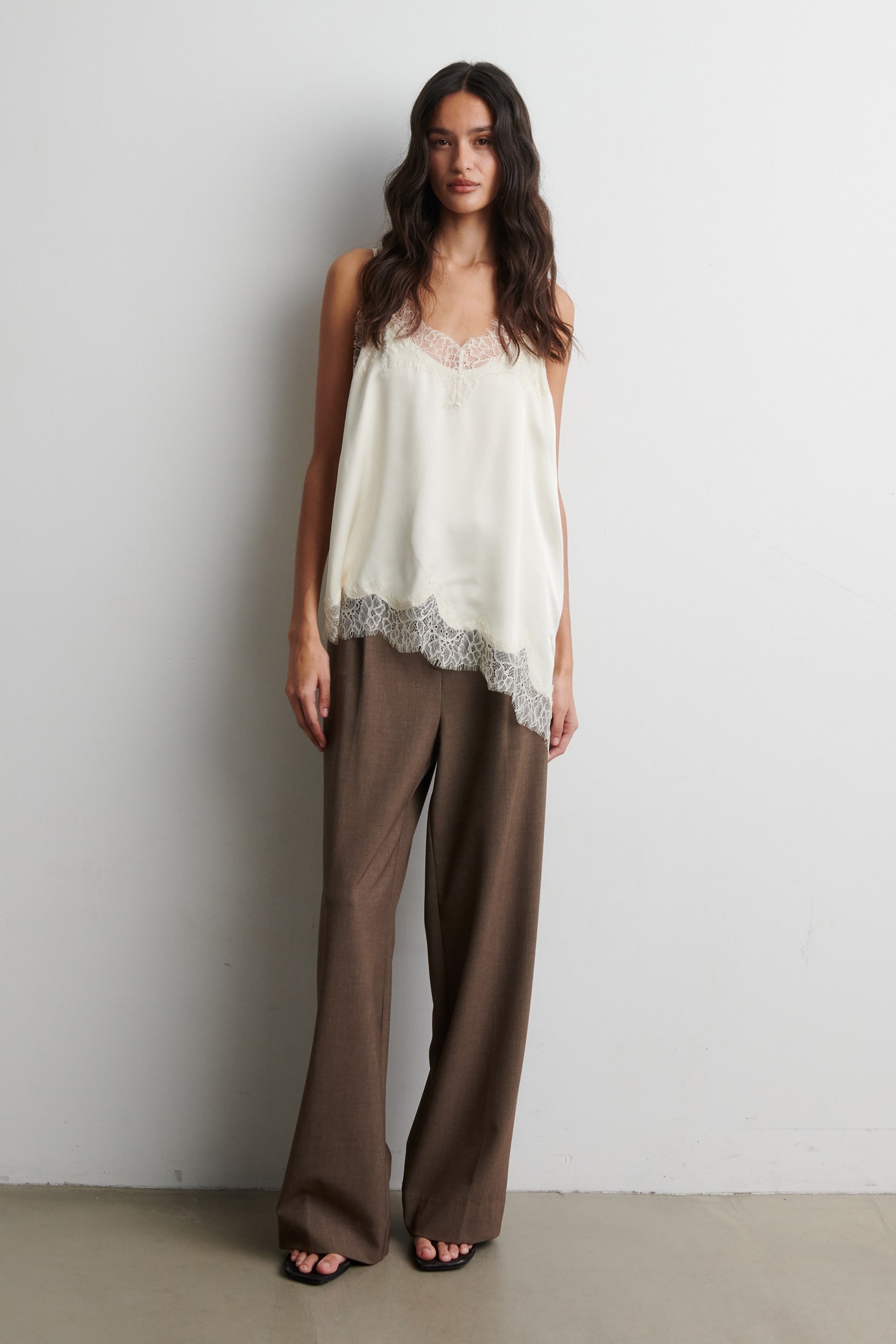 Lacia Contrast Strap Top - Cream