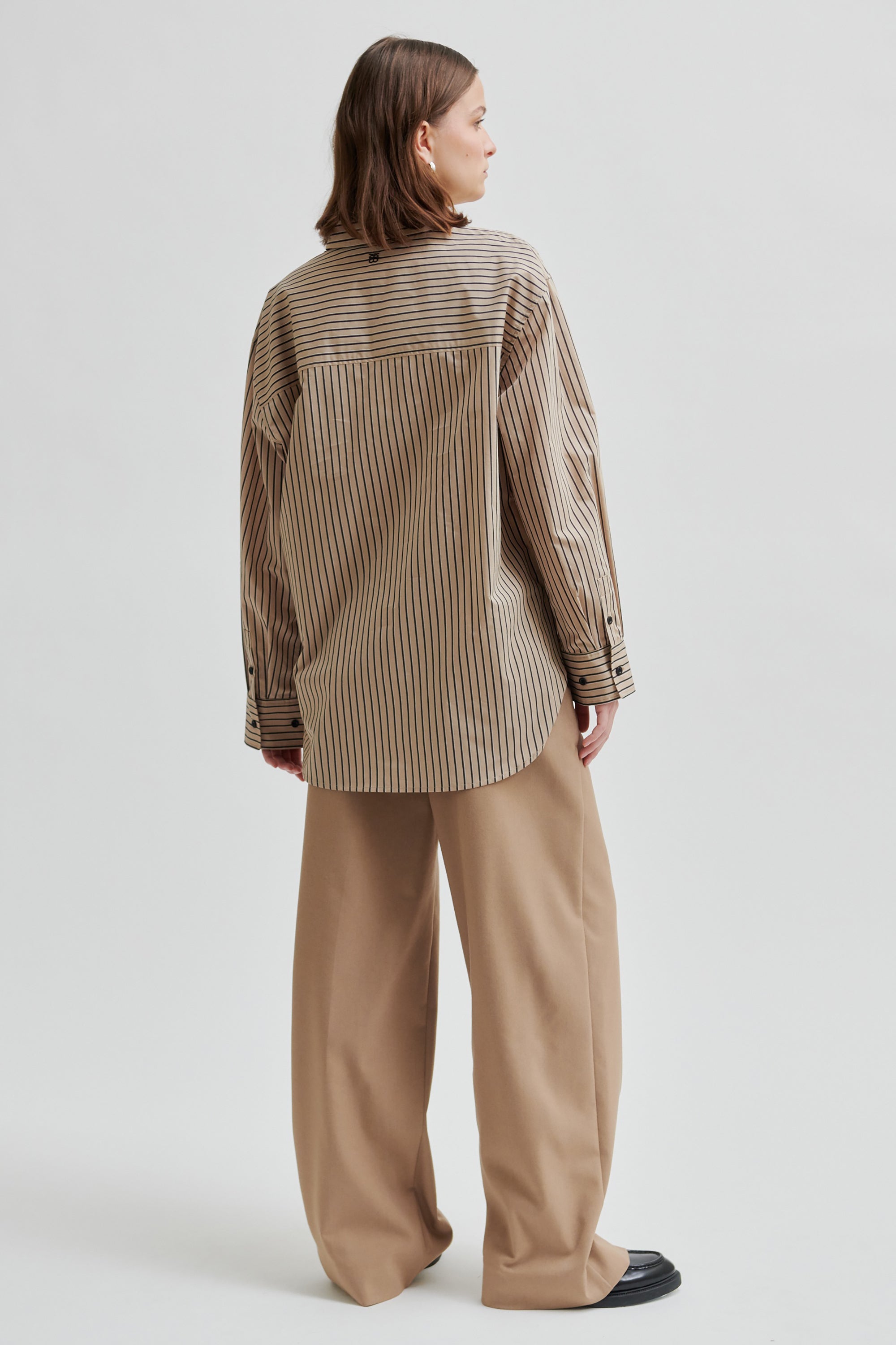 Serina Shirt - Camel