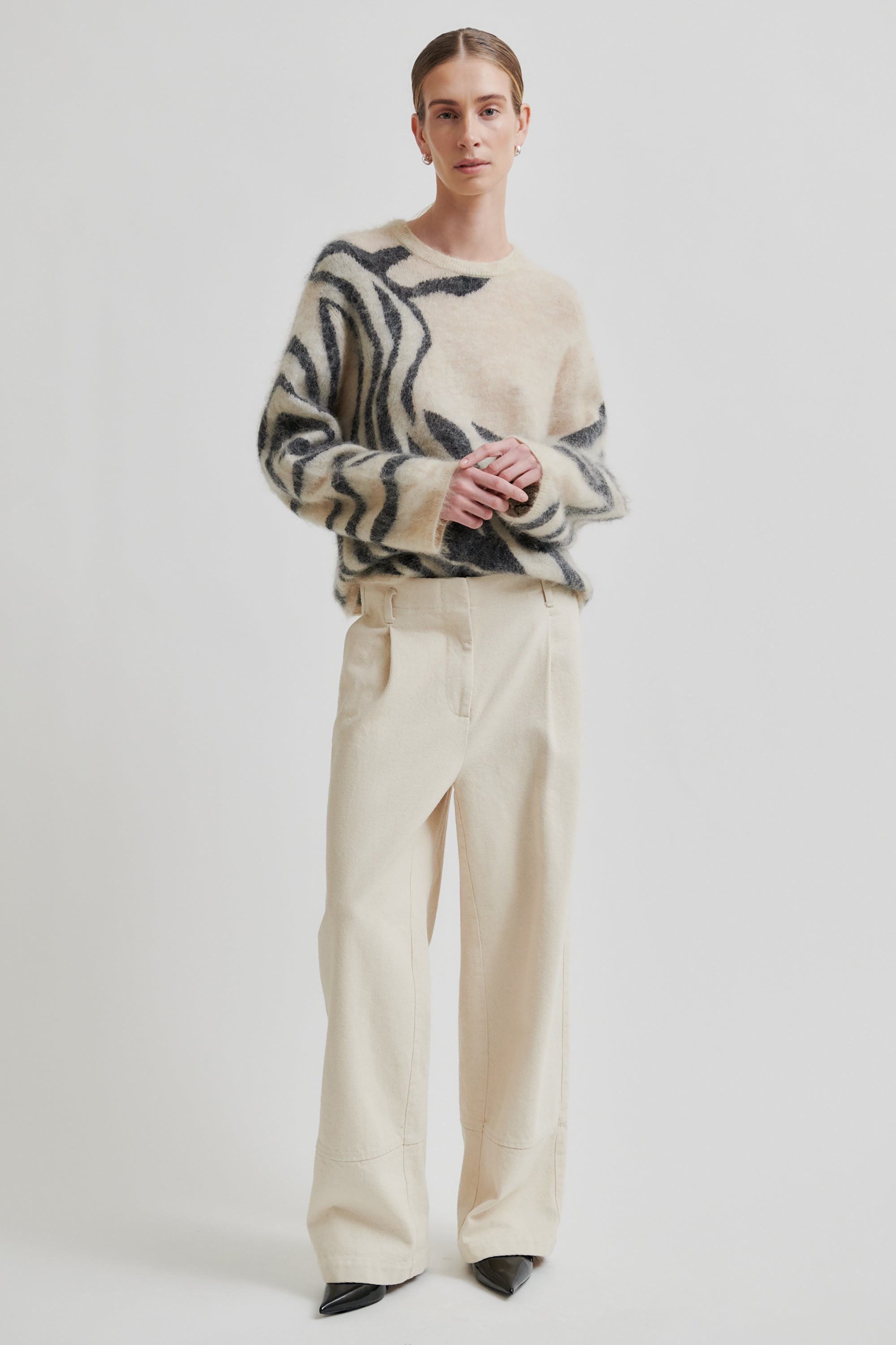 Zarah Knit O-Neck - Trench Coat