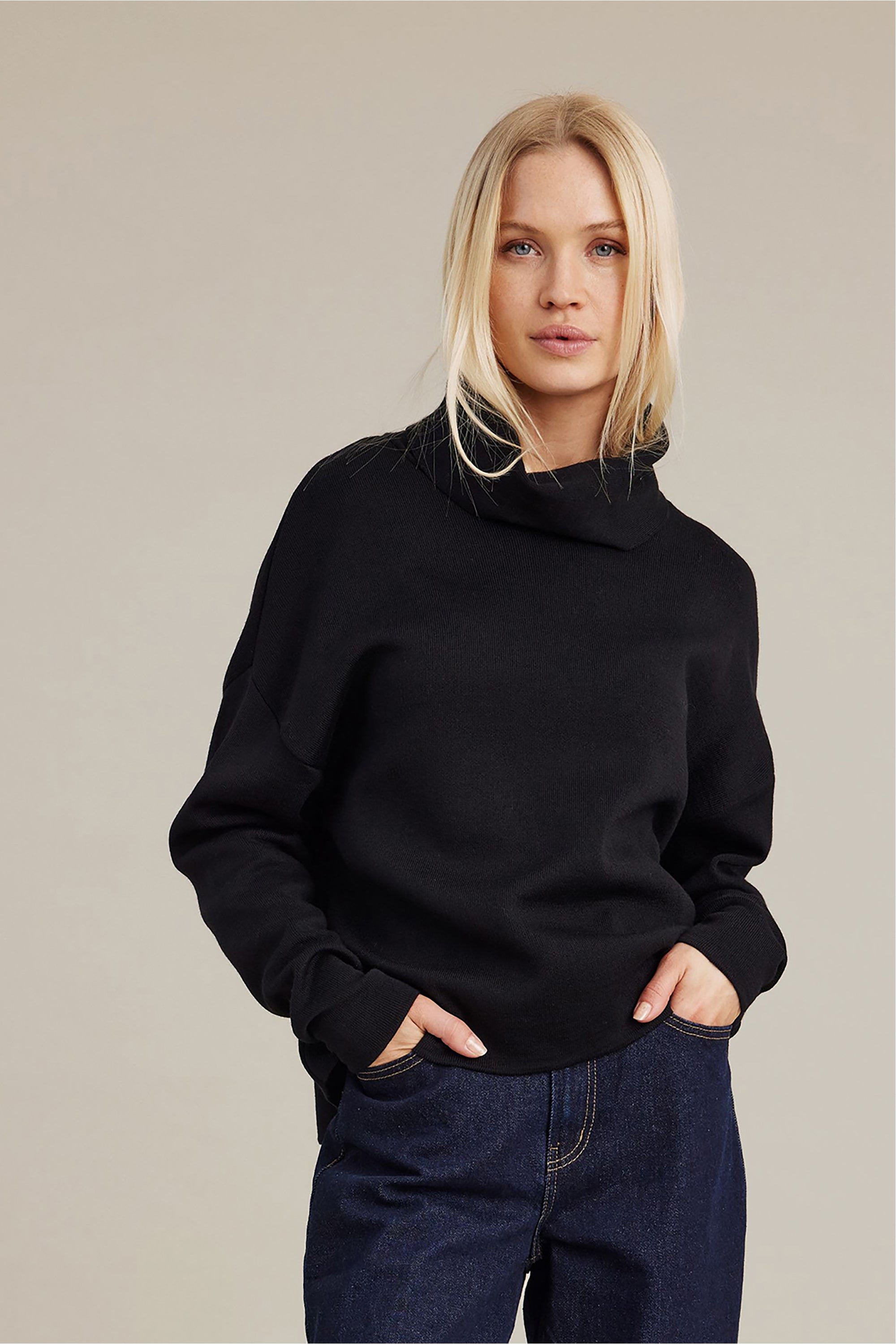 Brazil Jumper - Black - RUM Amsterdam