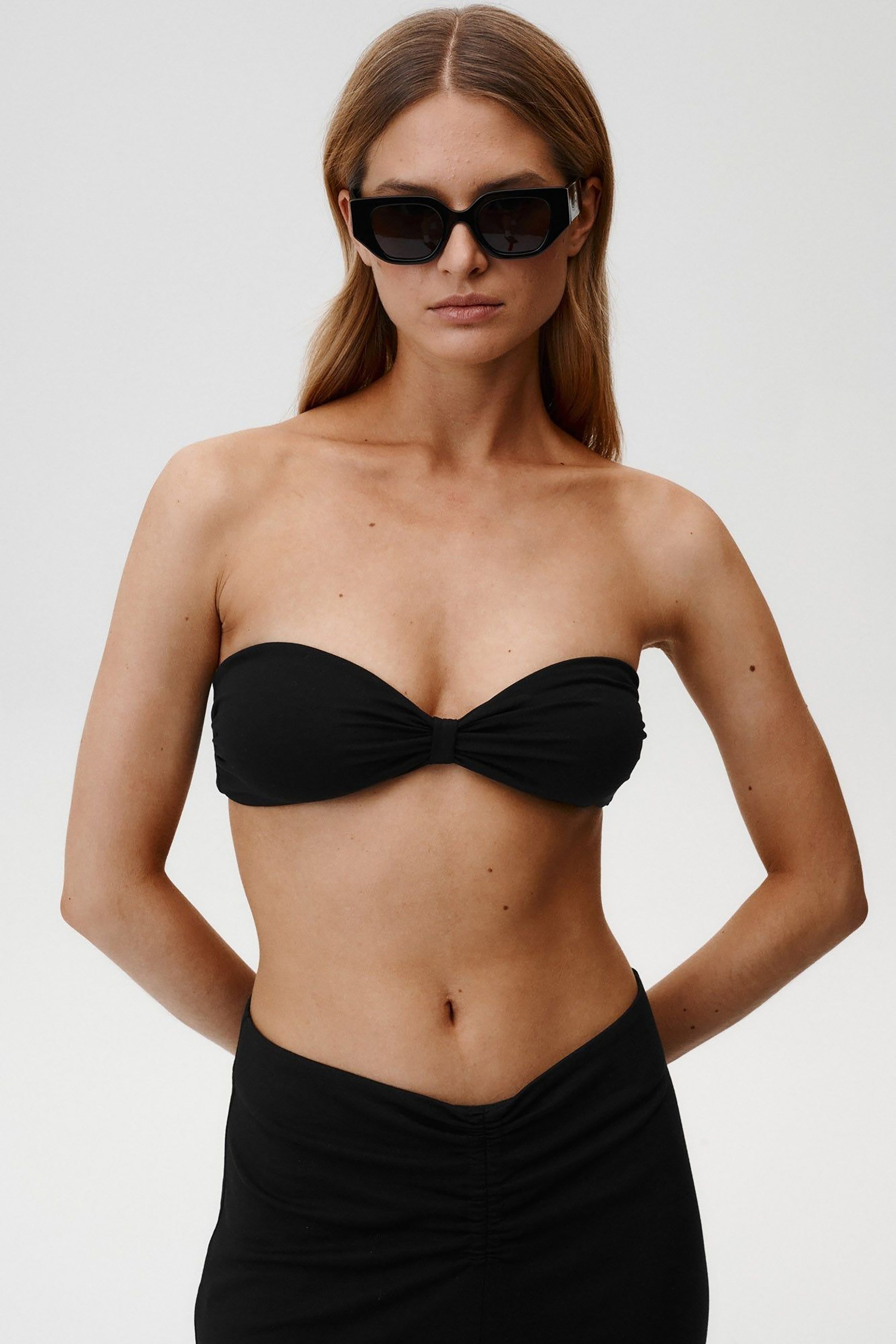 Essential Top - Black