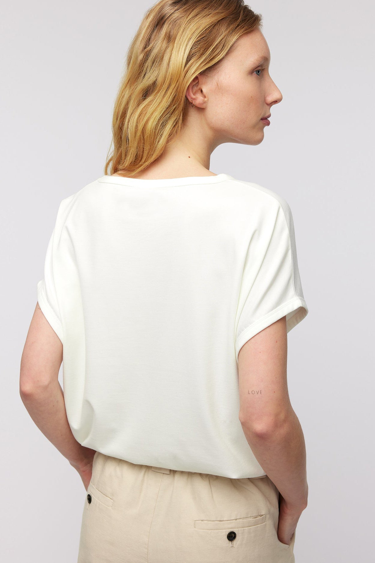 Knit-ted Emma T-Shirt - Off White - RUM Amsterdam
