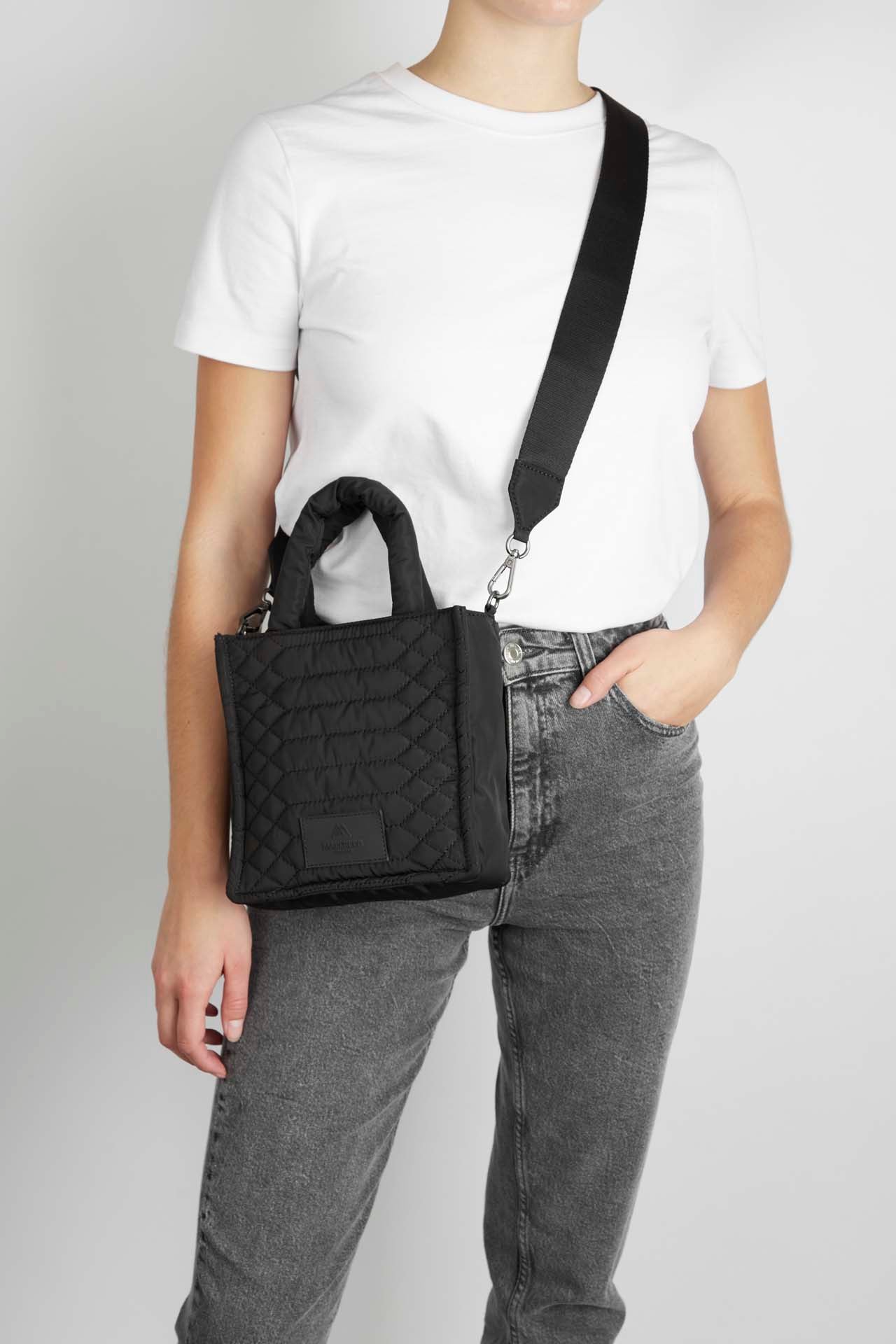 Vika Mini Bag - Snake Quilt Black