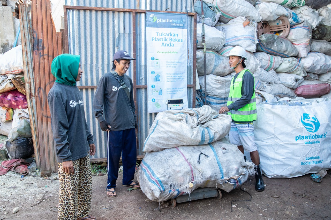 Remove 25 ocean bound plastic bottles