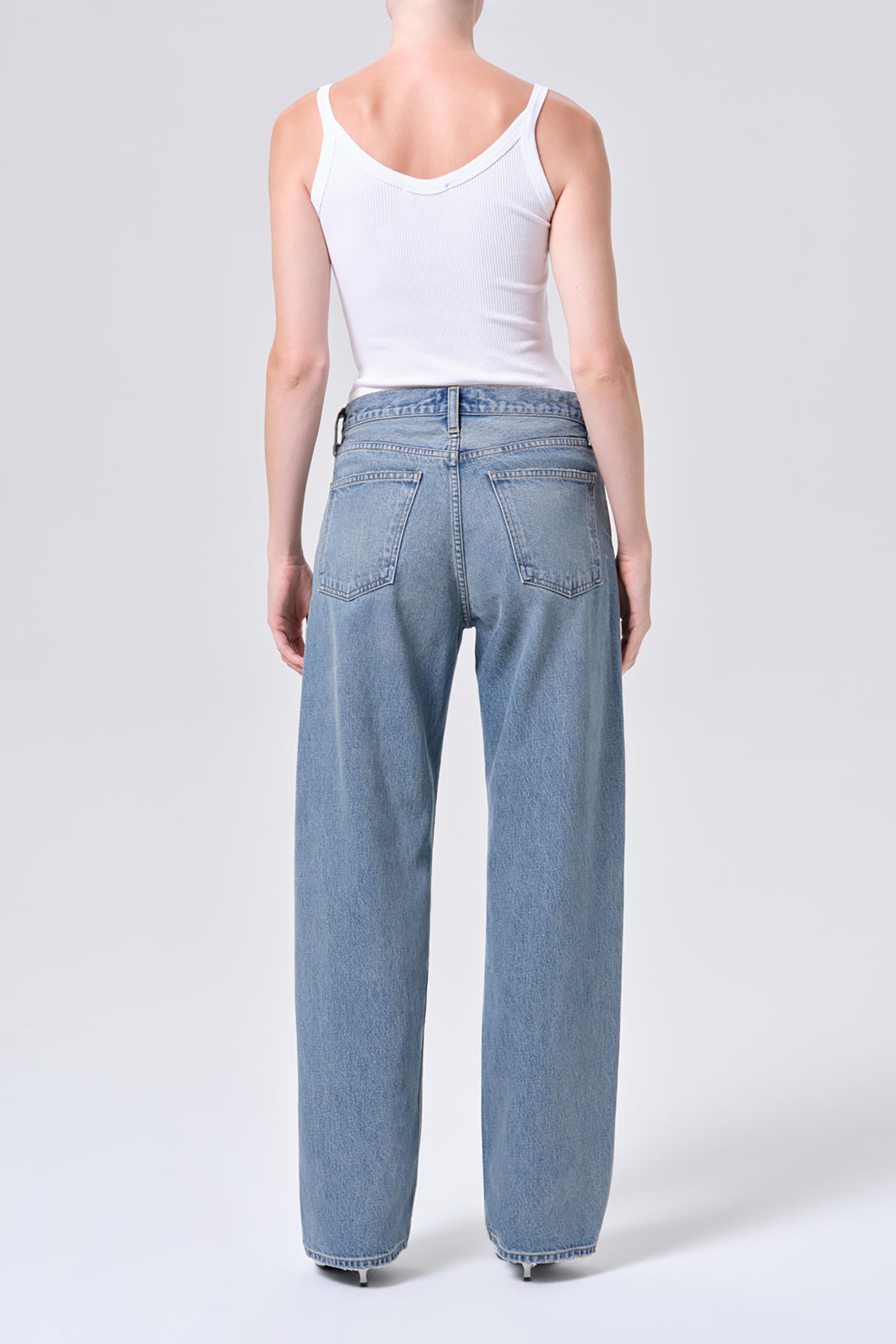 Agolde Arc Criss Cross Jeans - Conclusion | RUM Amsterdam